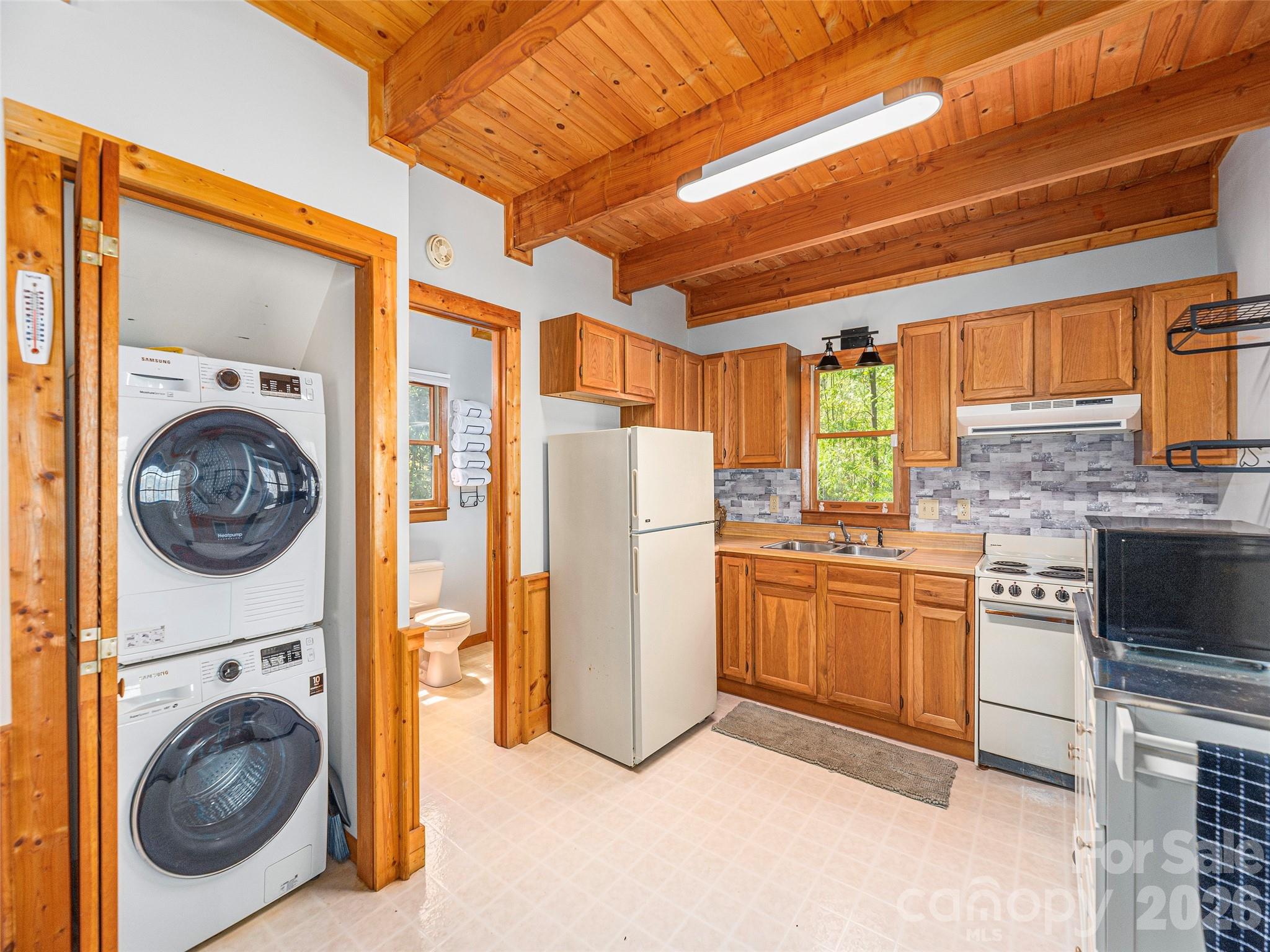 Cranberry Falls - Residential