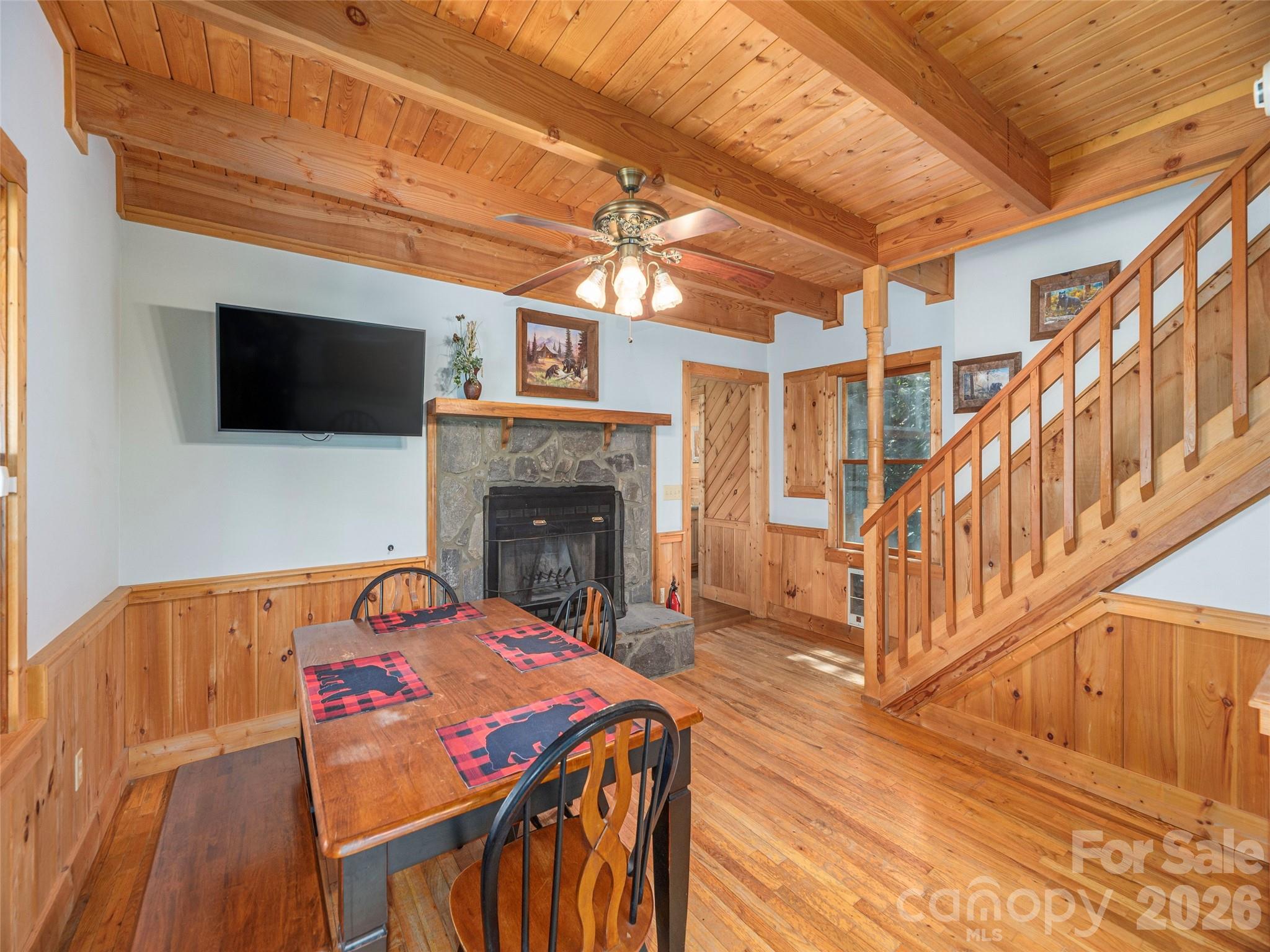 Cranberry Falls - Residential