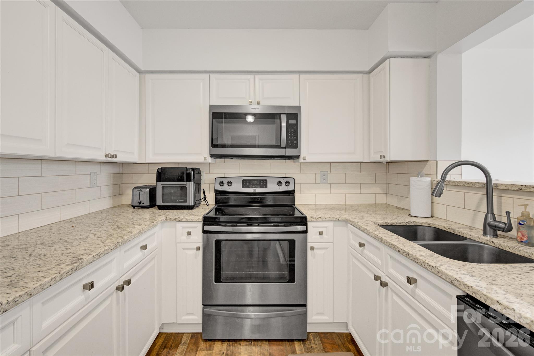 Melrose Townhomes - Residential