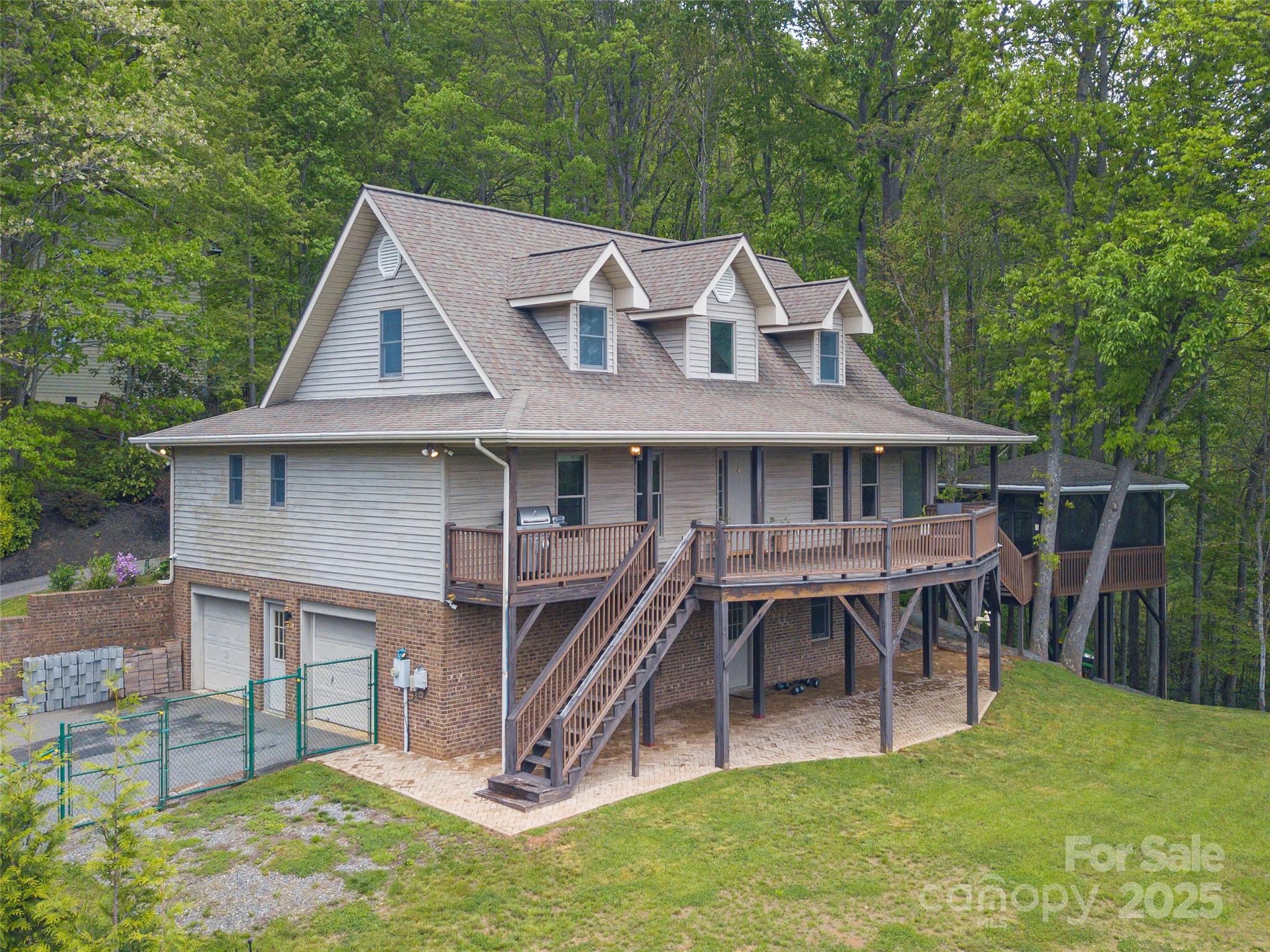 360 Lenwood Drive