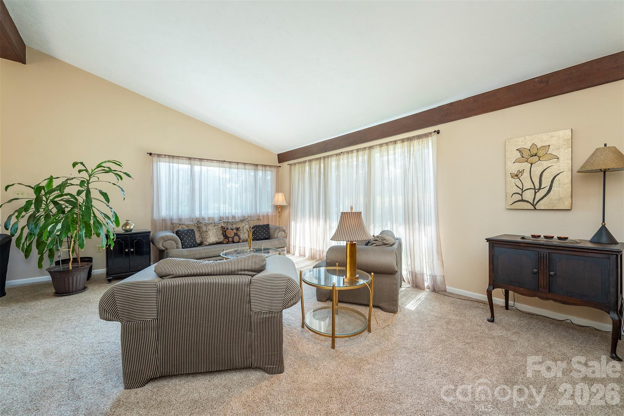 127 College Circle