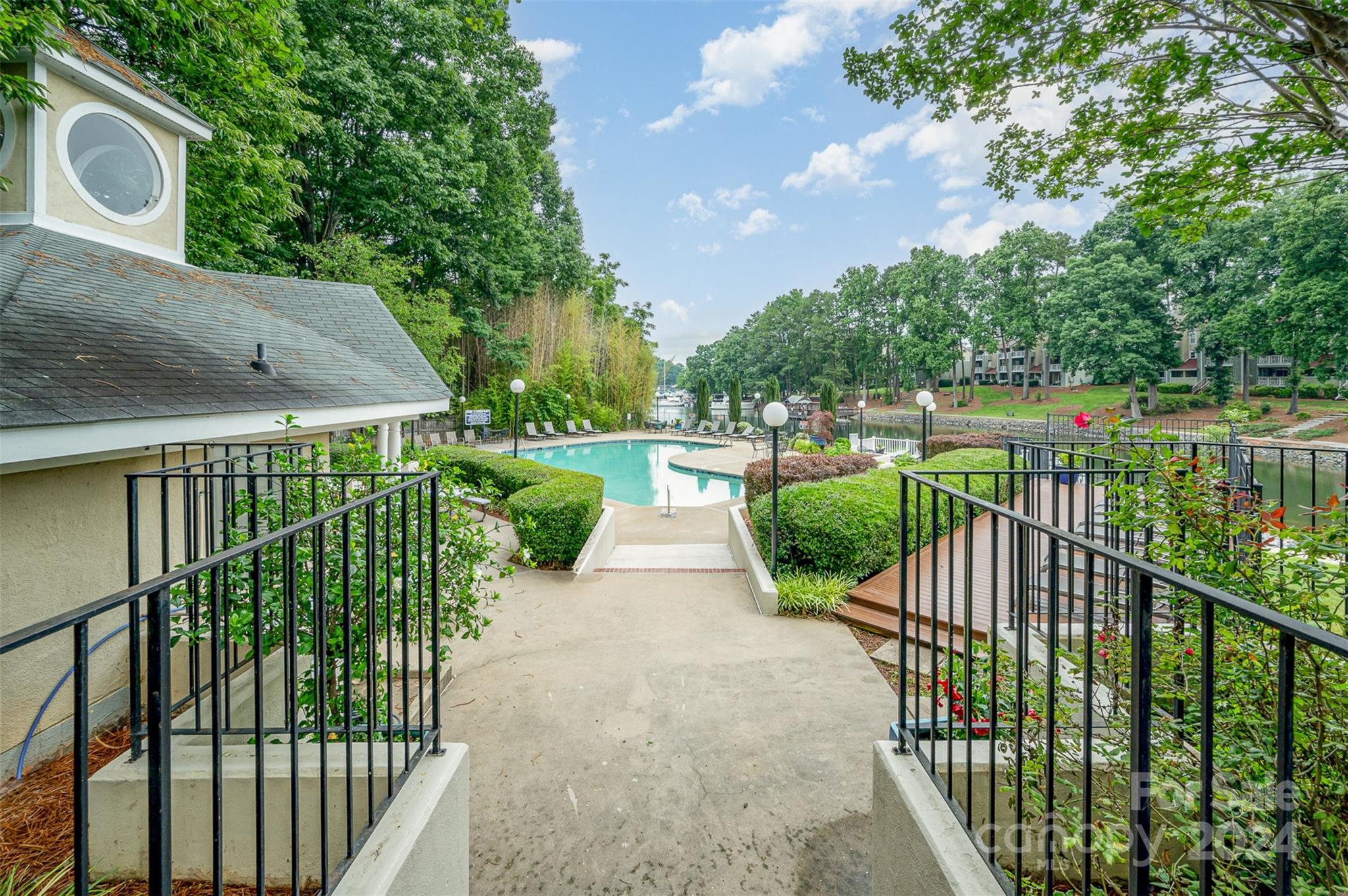 Windward - Residential