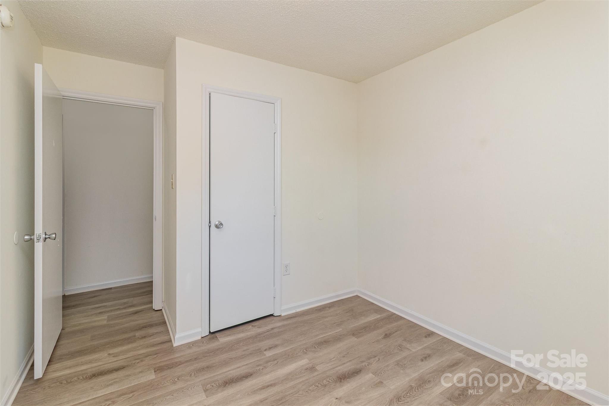 Old Oaks - Residential