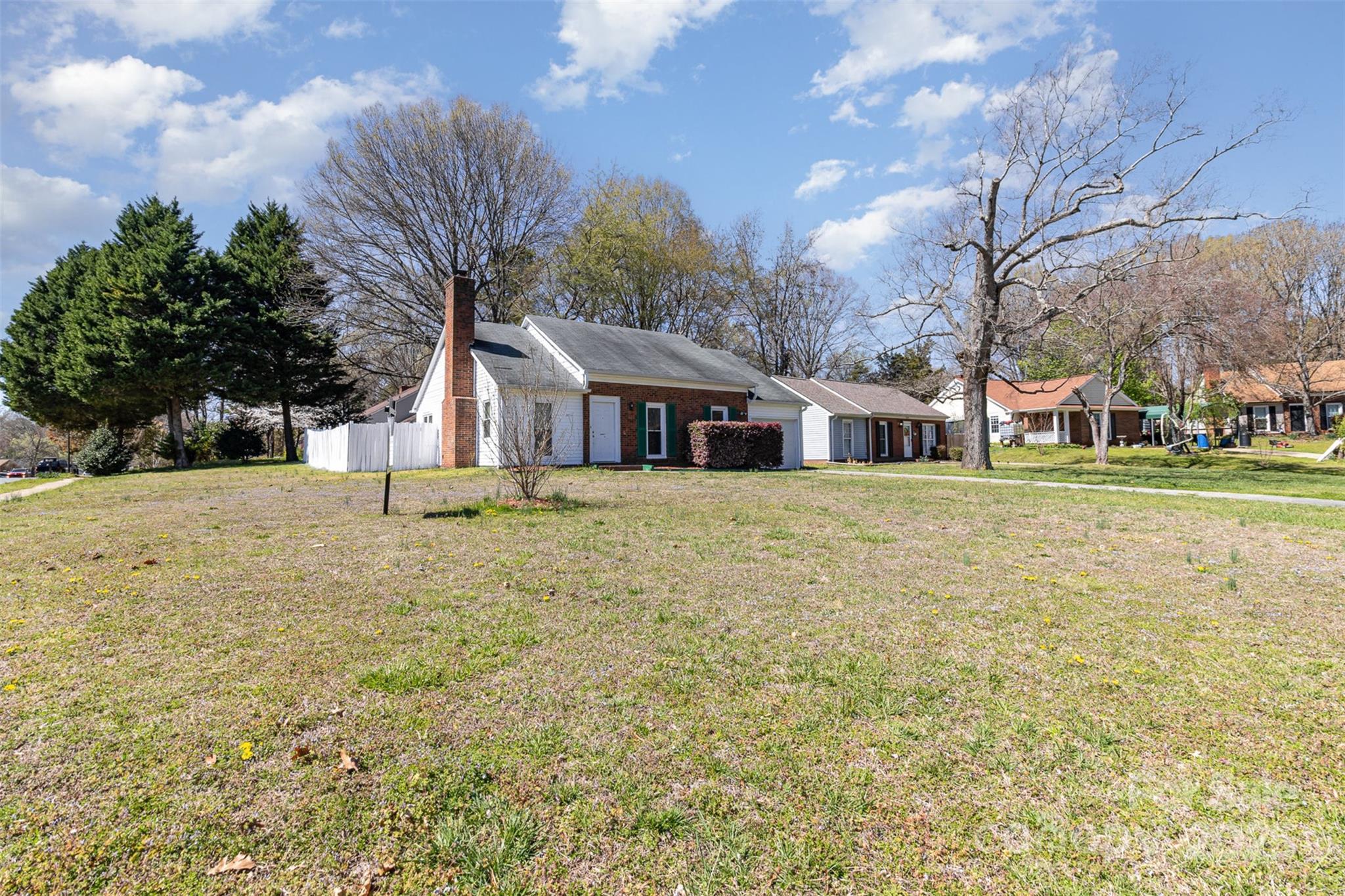 Old Oaks - Residential