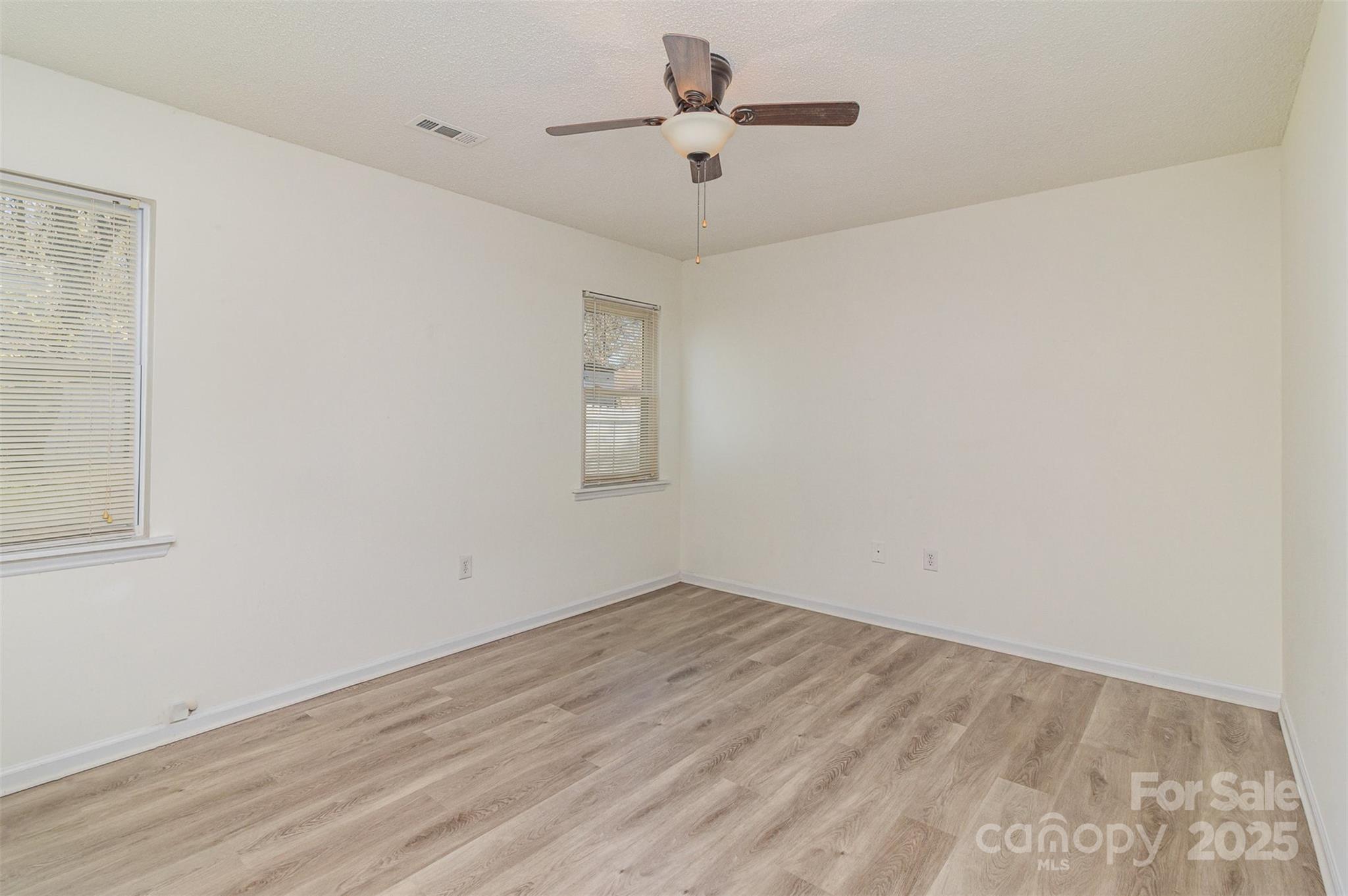 Old Oaks - Residential