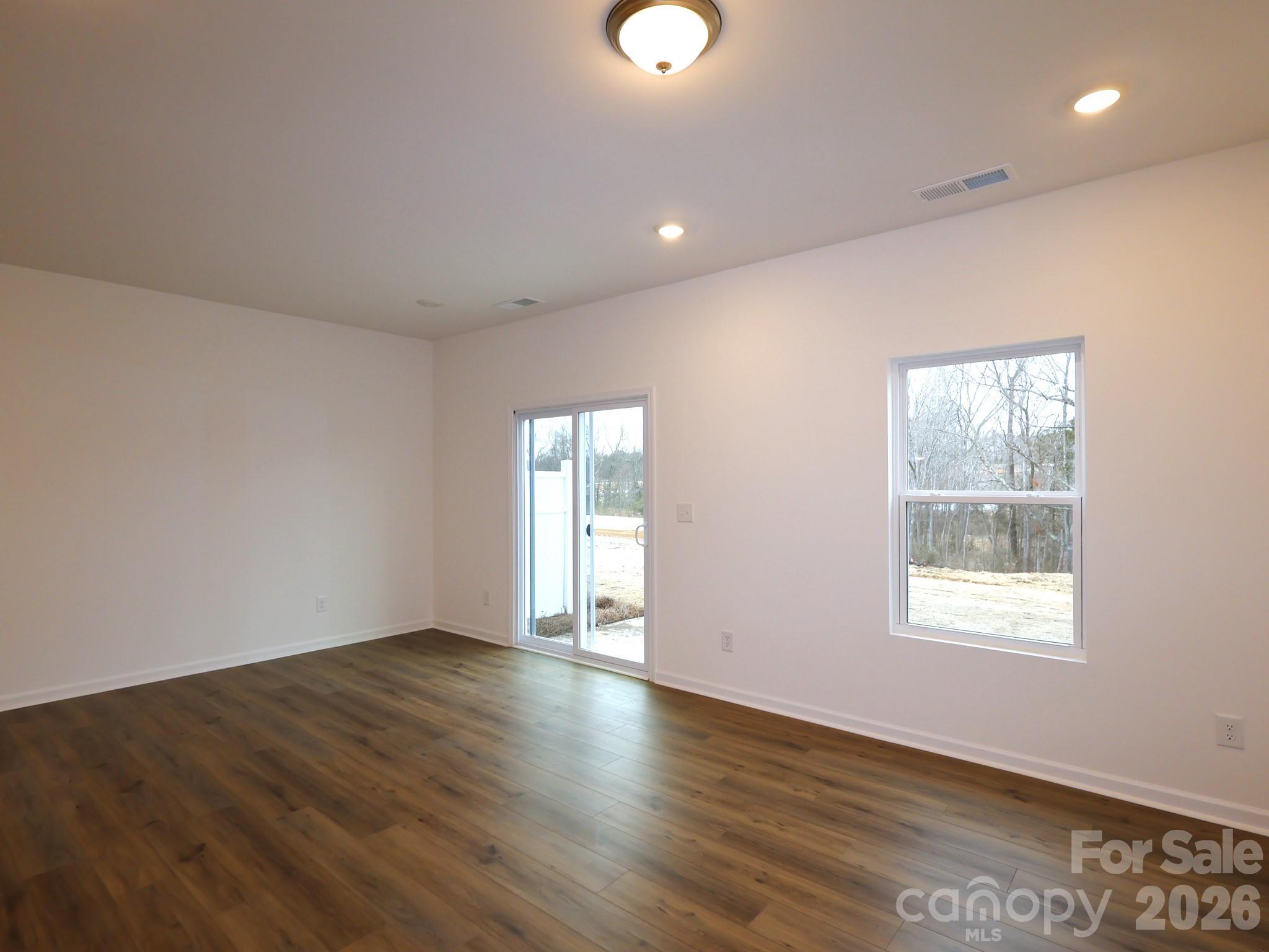 3323 Lilac Grove Drive