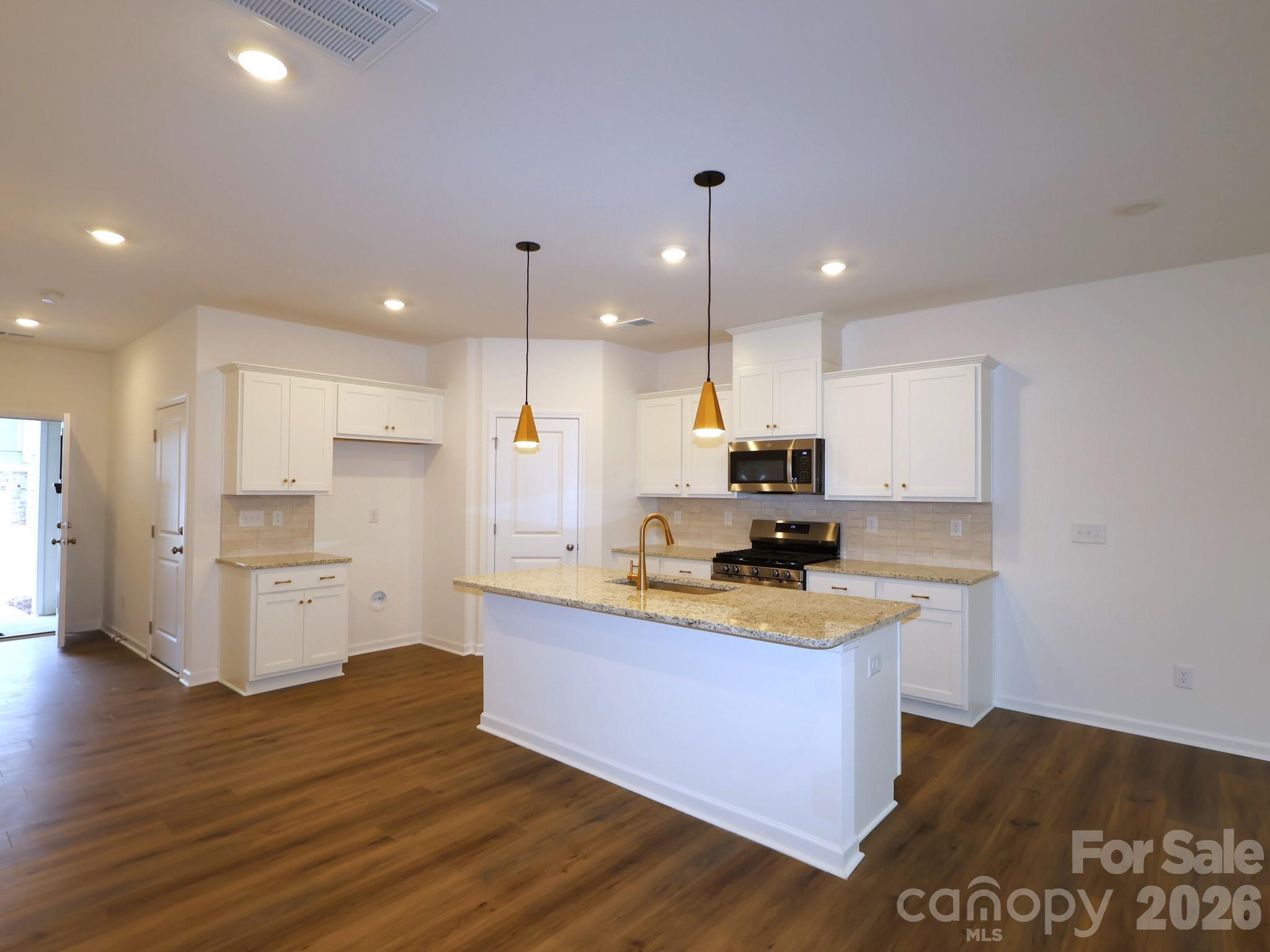 3323 Lilac Grove Drive