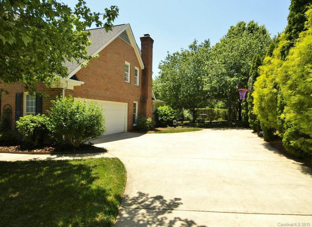 The Hamptons - Residential