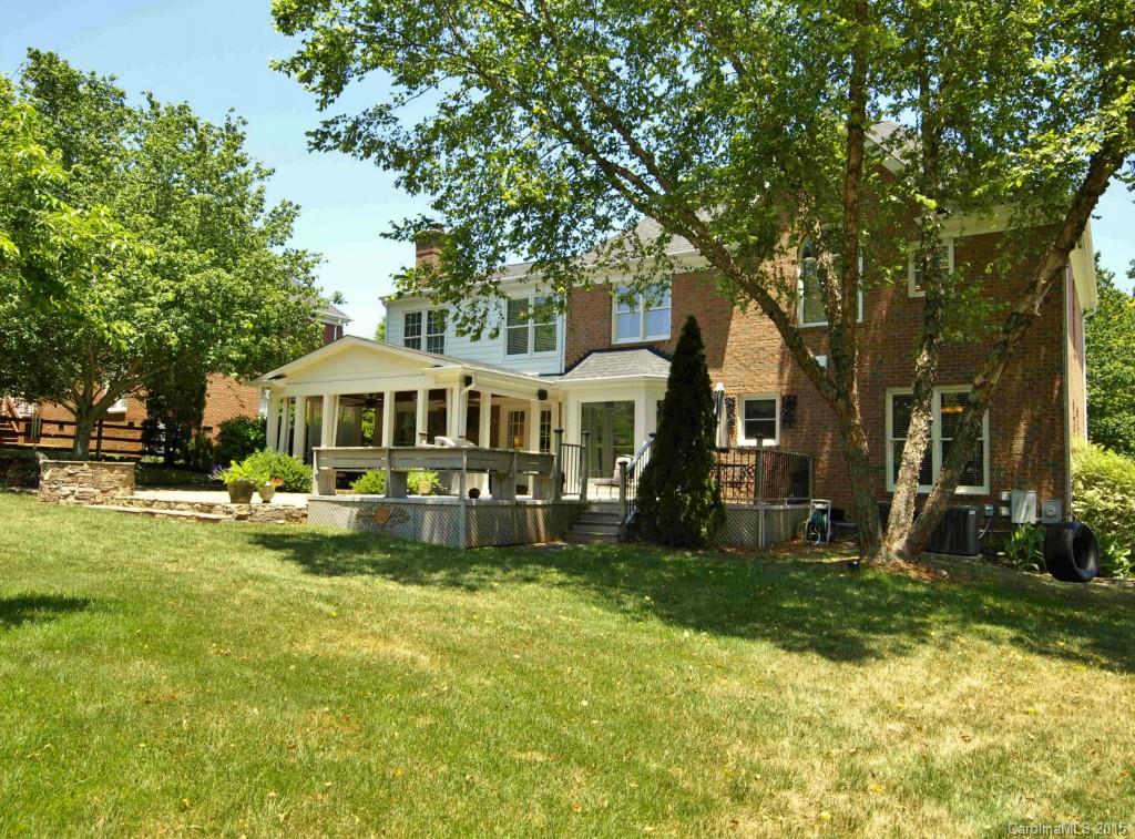 The Hamptons - Residential