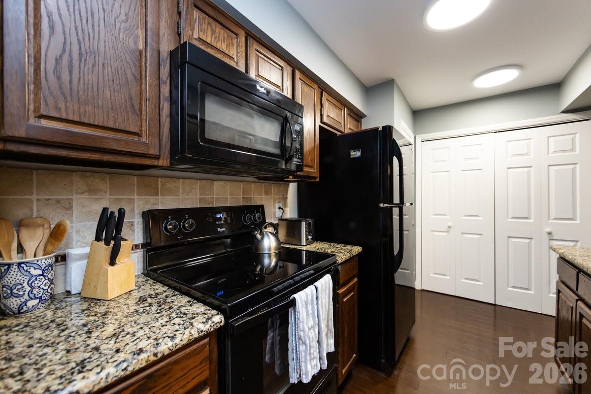 Colony Crossing - Residential