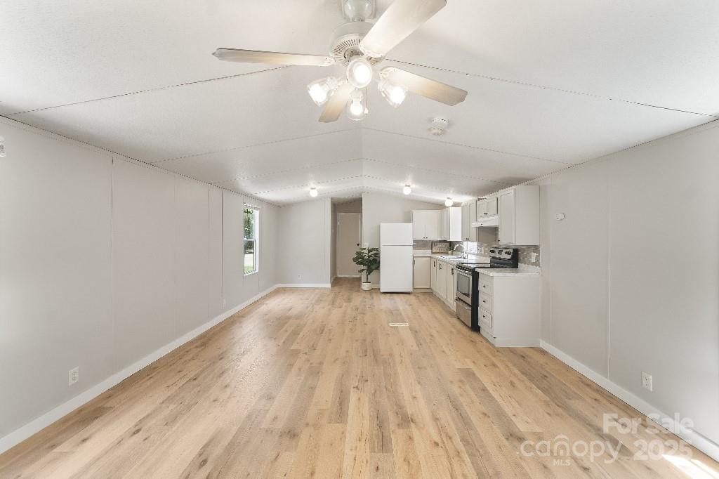 1354 Springwood Lane