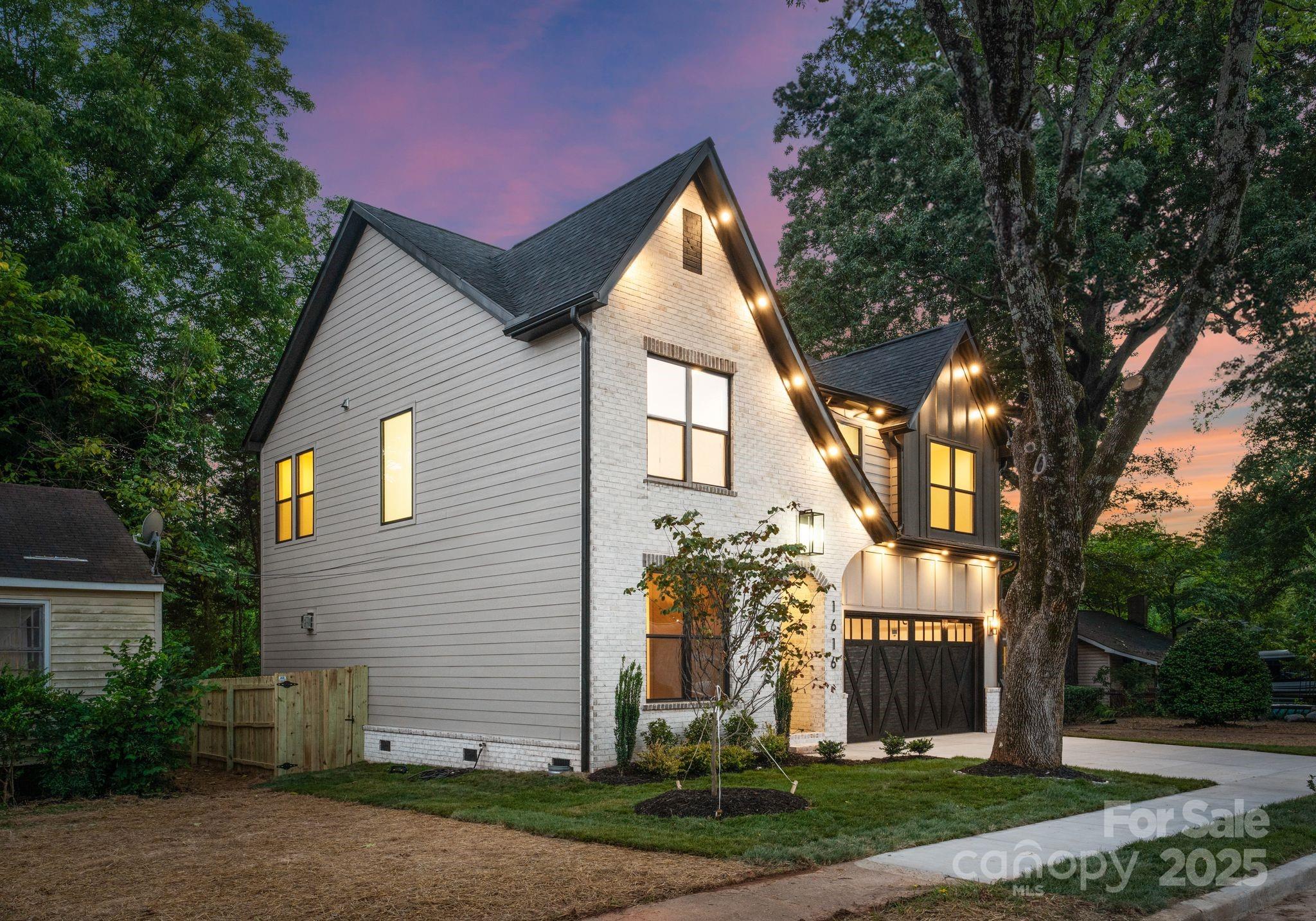 1616 E 35th Street