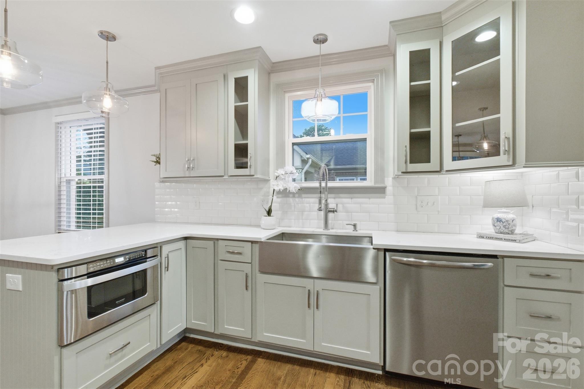 Camp Green - Residential