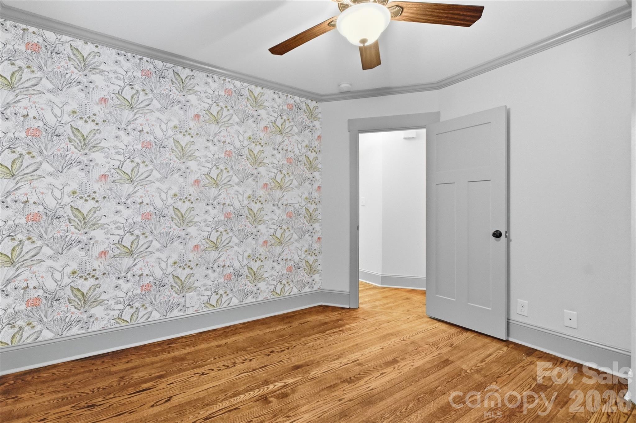 Camp Green - Residential