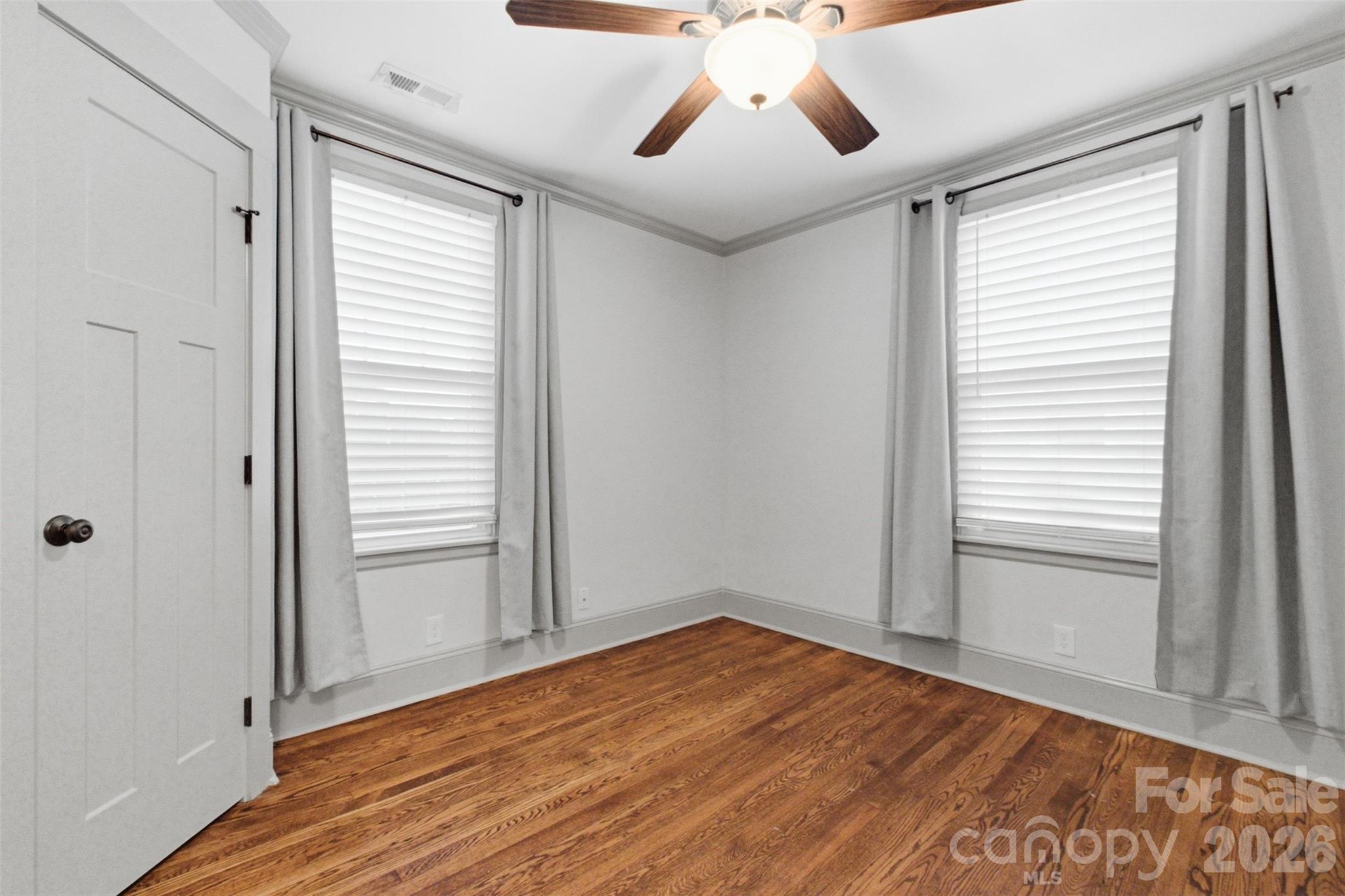 Camp Green - Residential