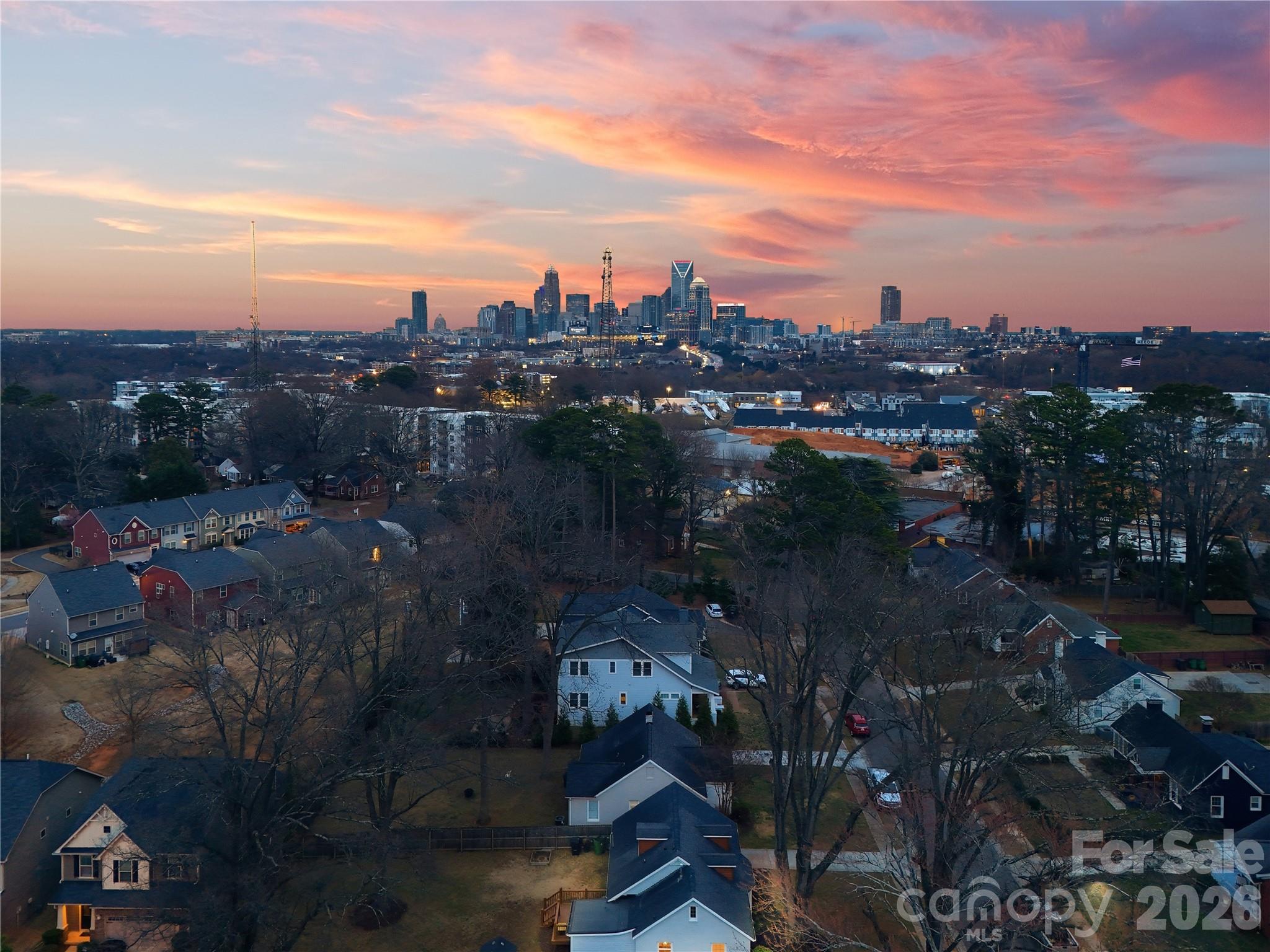 Camp Green - Residential