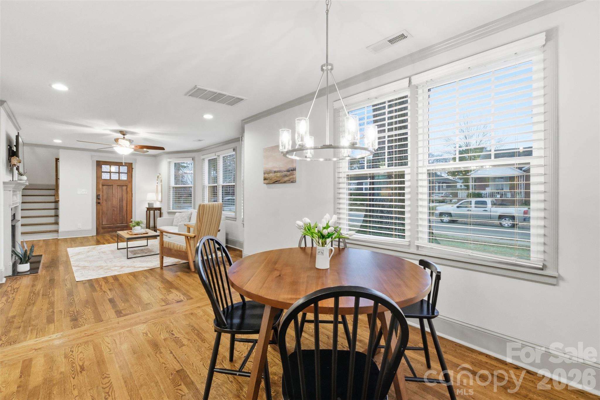 Camp Green - Residential