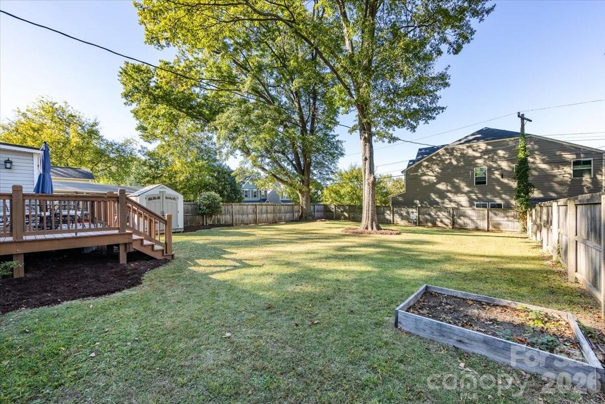 Camp Green - Residential