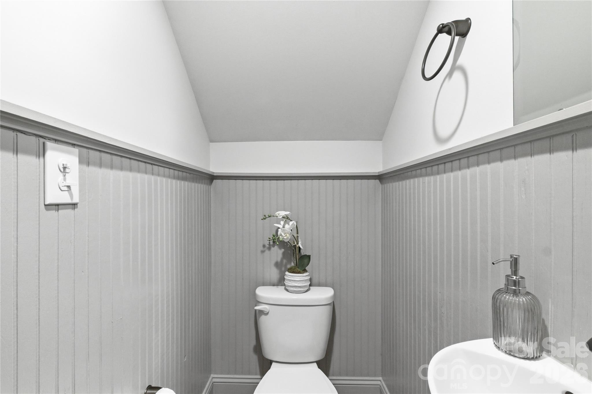 Camp Green - Residential