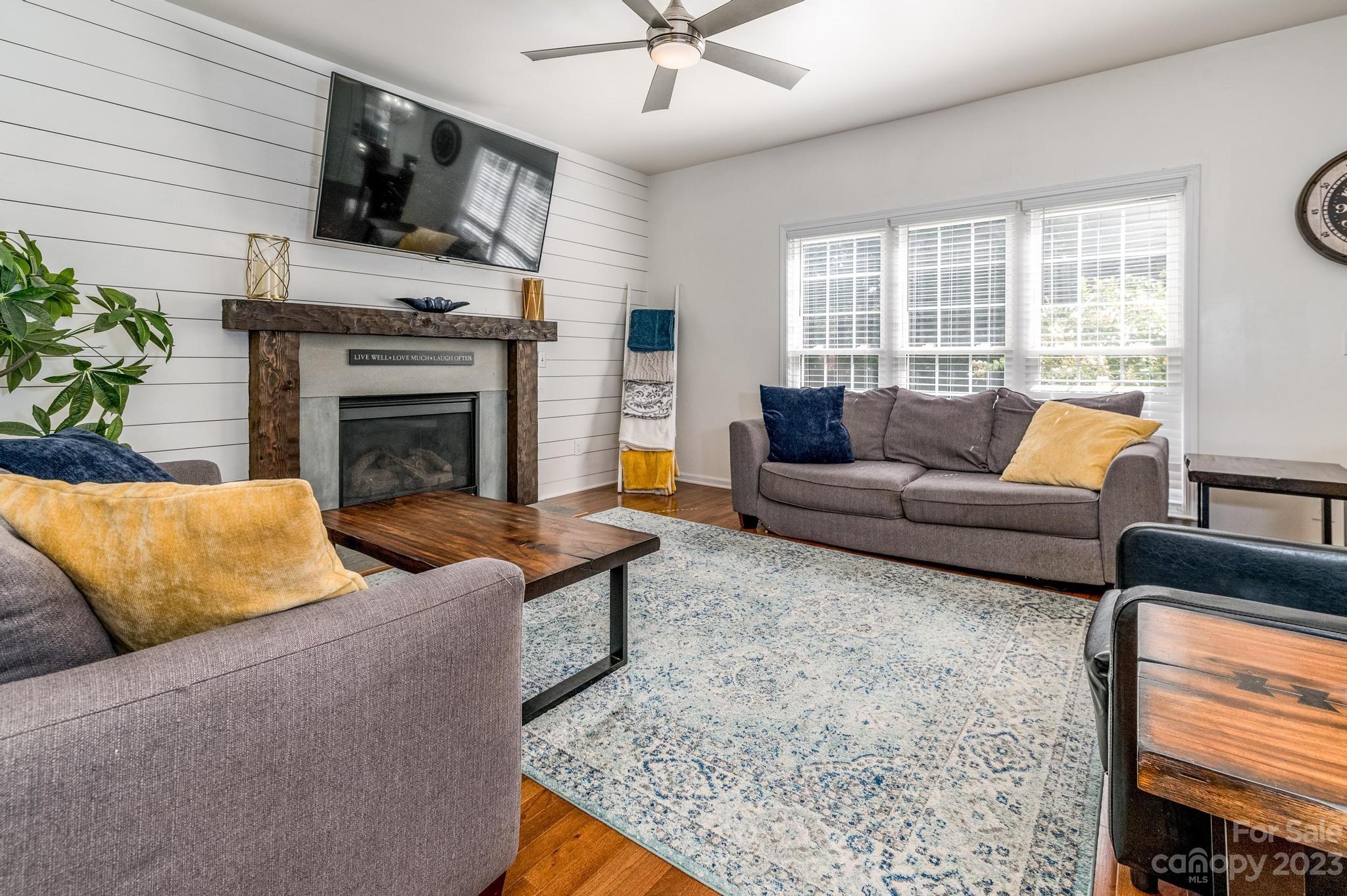 Hampton Ridge II - Residential