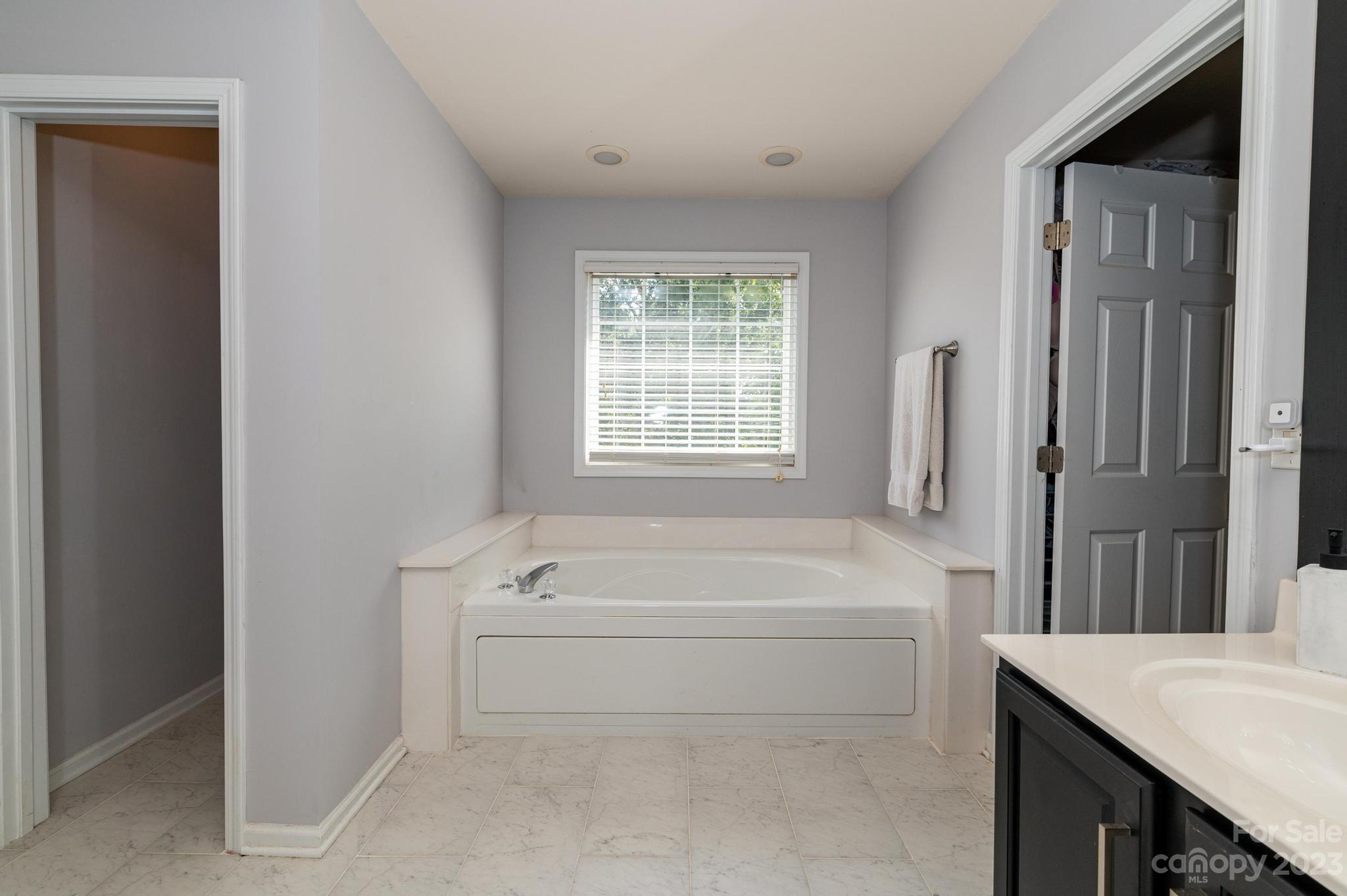 Hampton Ridge II - Residential