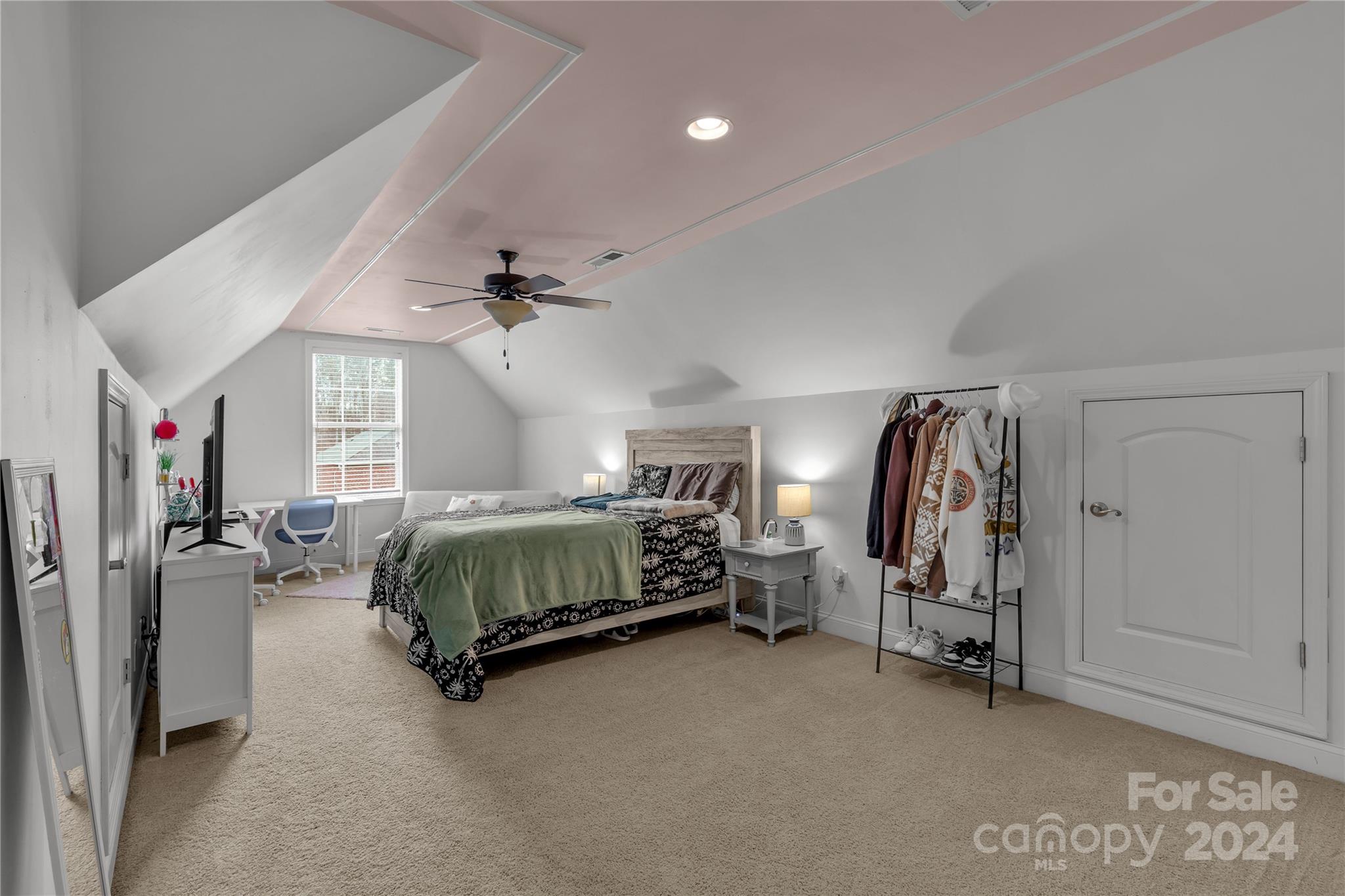 Miller Pond - Residential