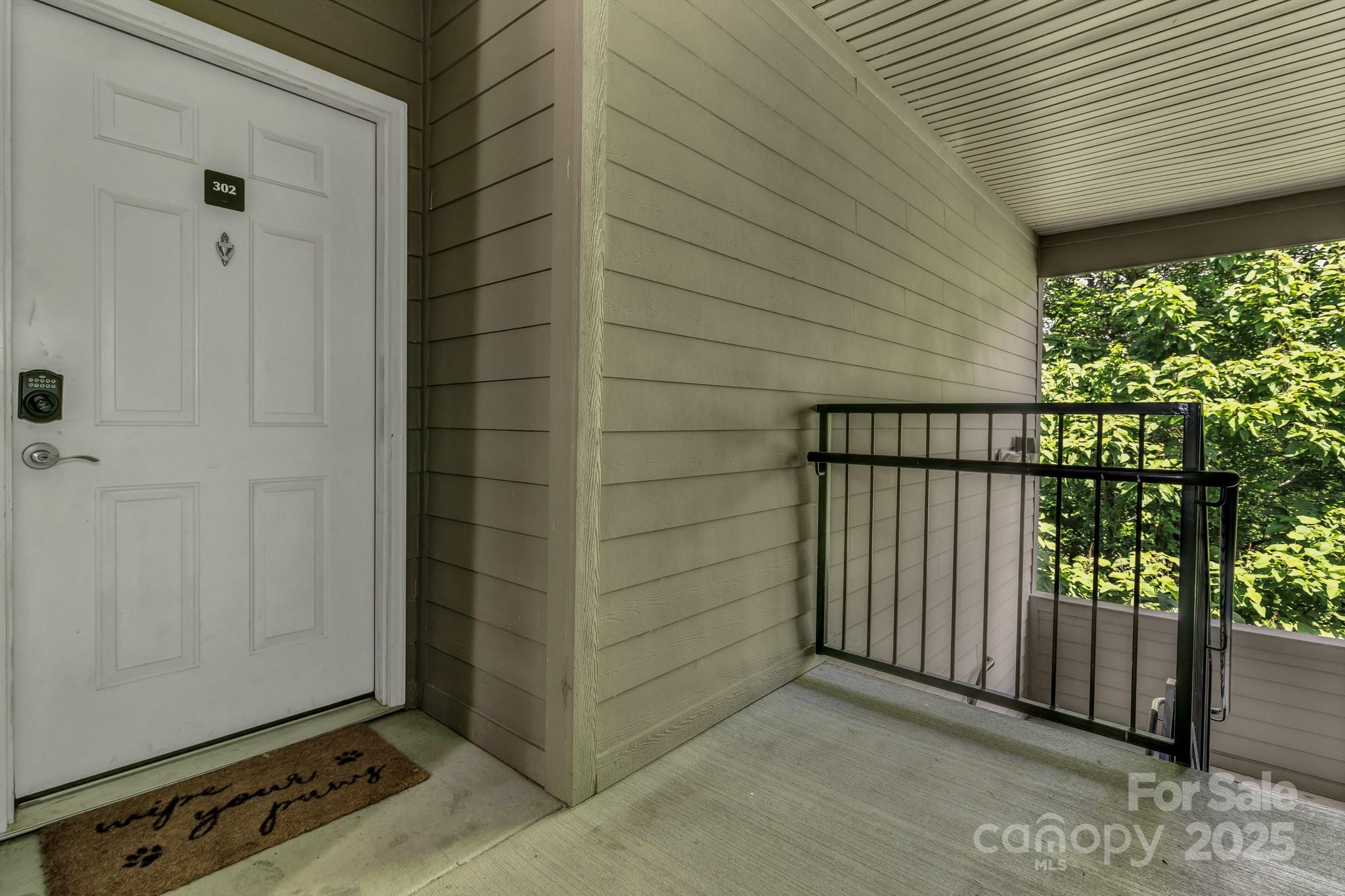 176 Brickton Village Circle #302
