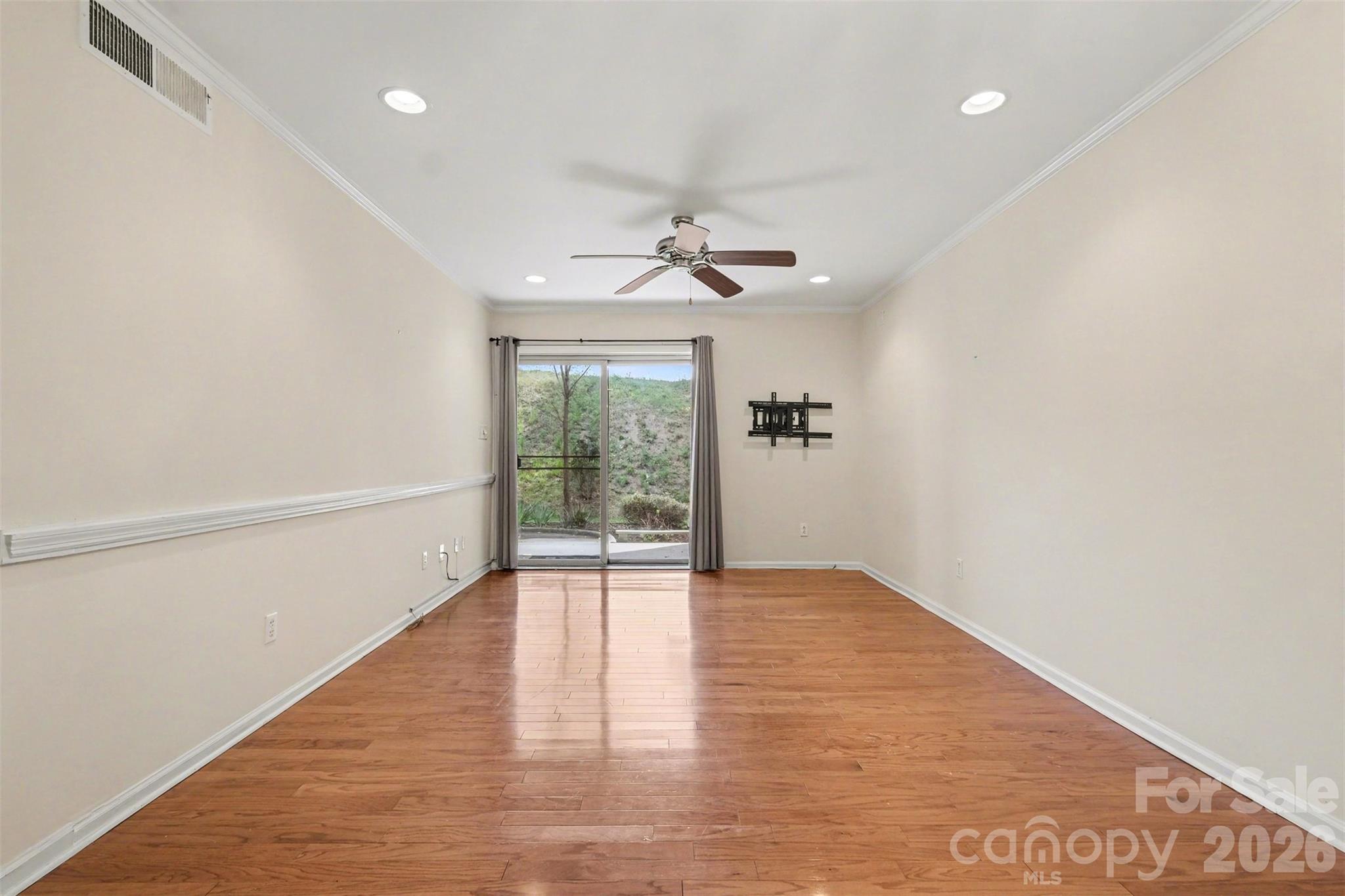 Candlewood Square - Residential