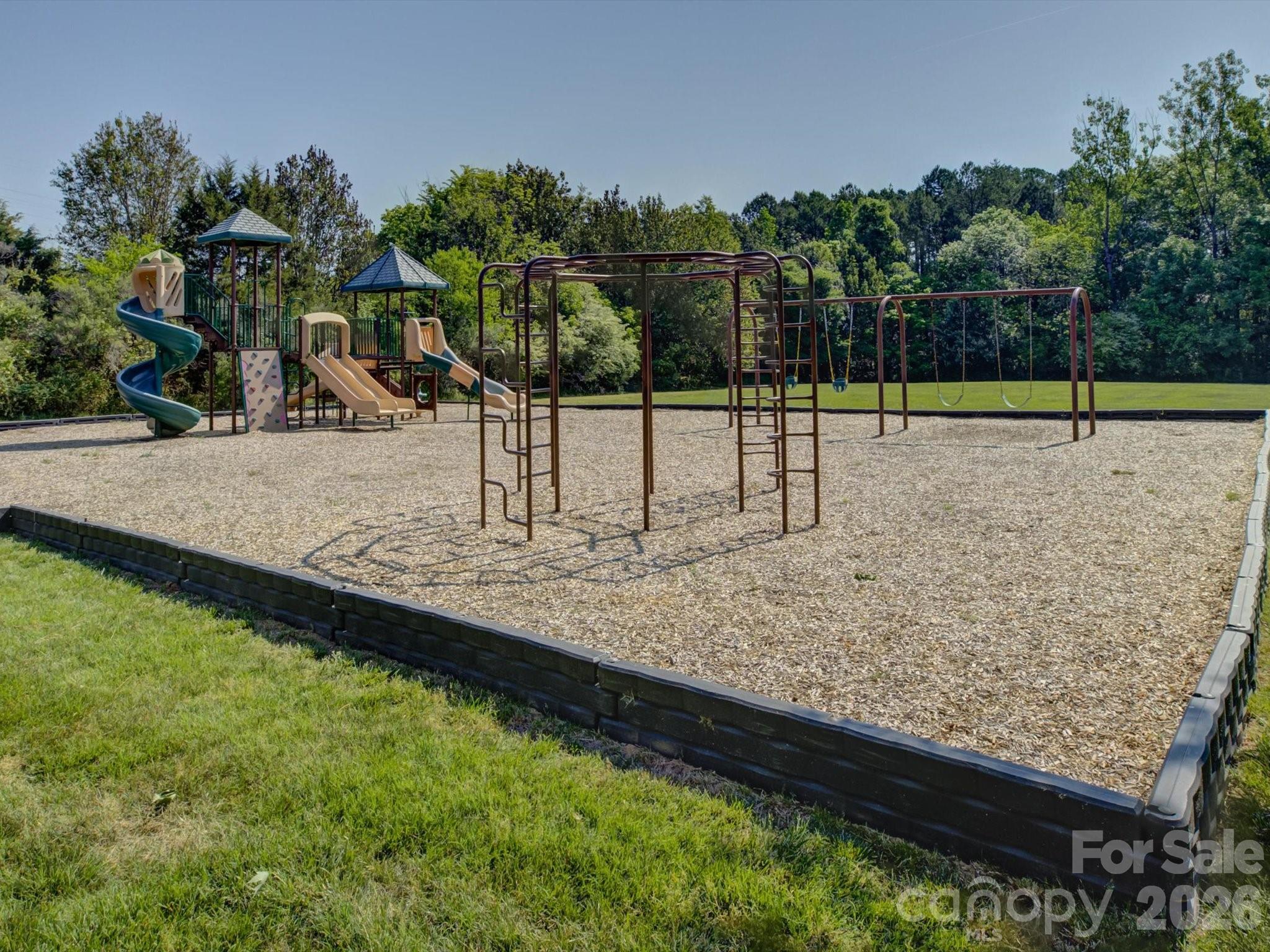 Ballantyne Meadows - Residential