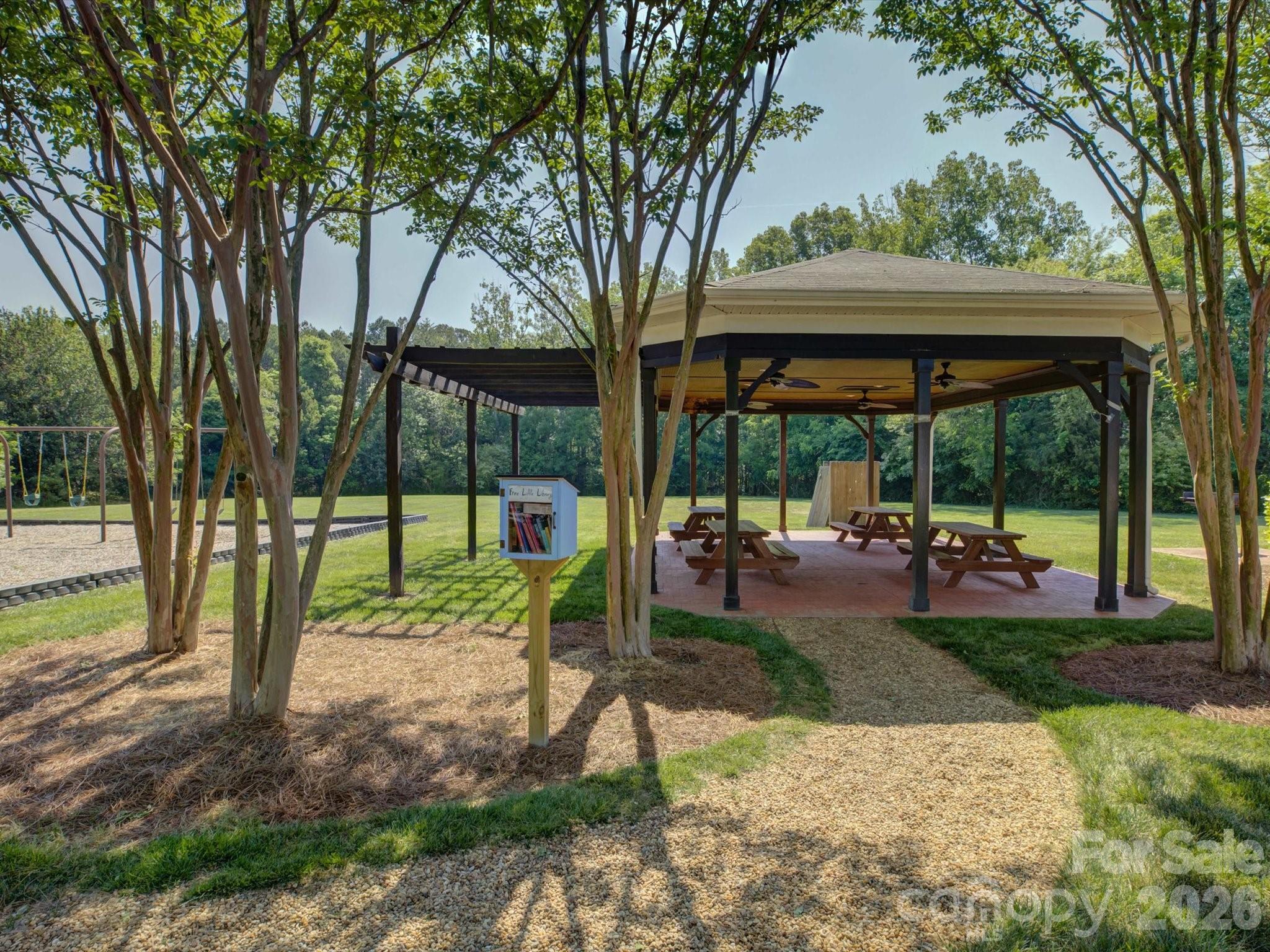 Ballantyne Meadows - Residential