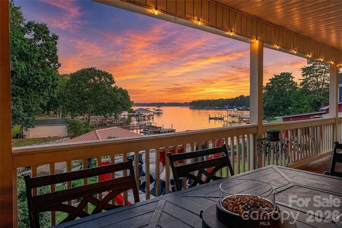 Photo of 8535 Sylvan Drive, Terrell, NC 28682 (MLS # 4396281)