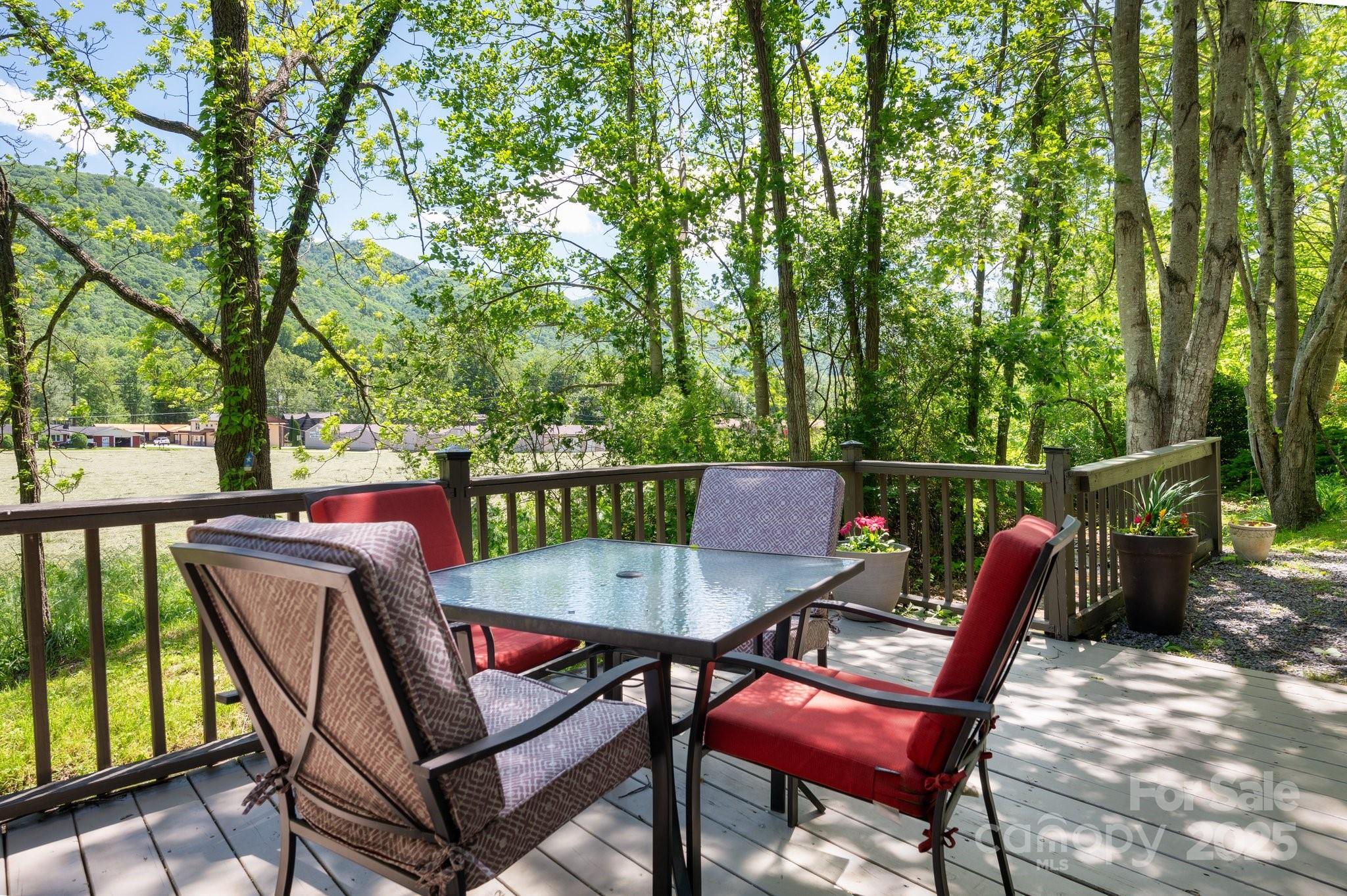 104 Riddle Cove Road