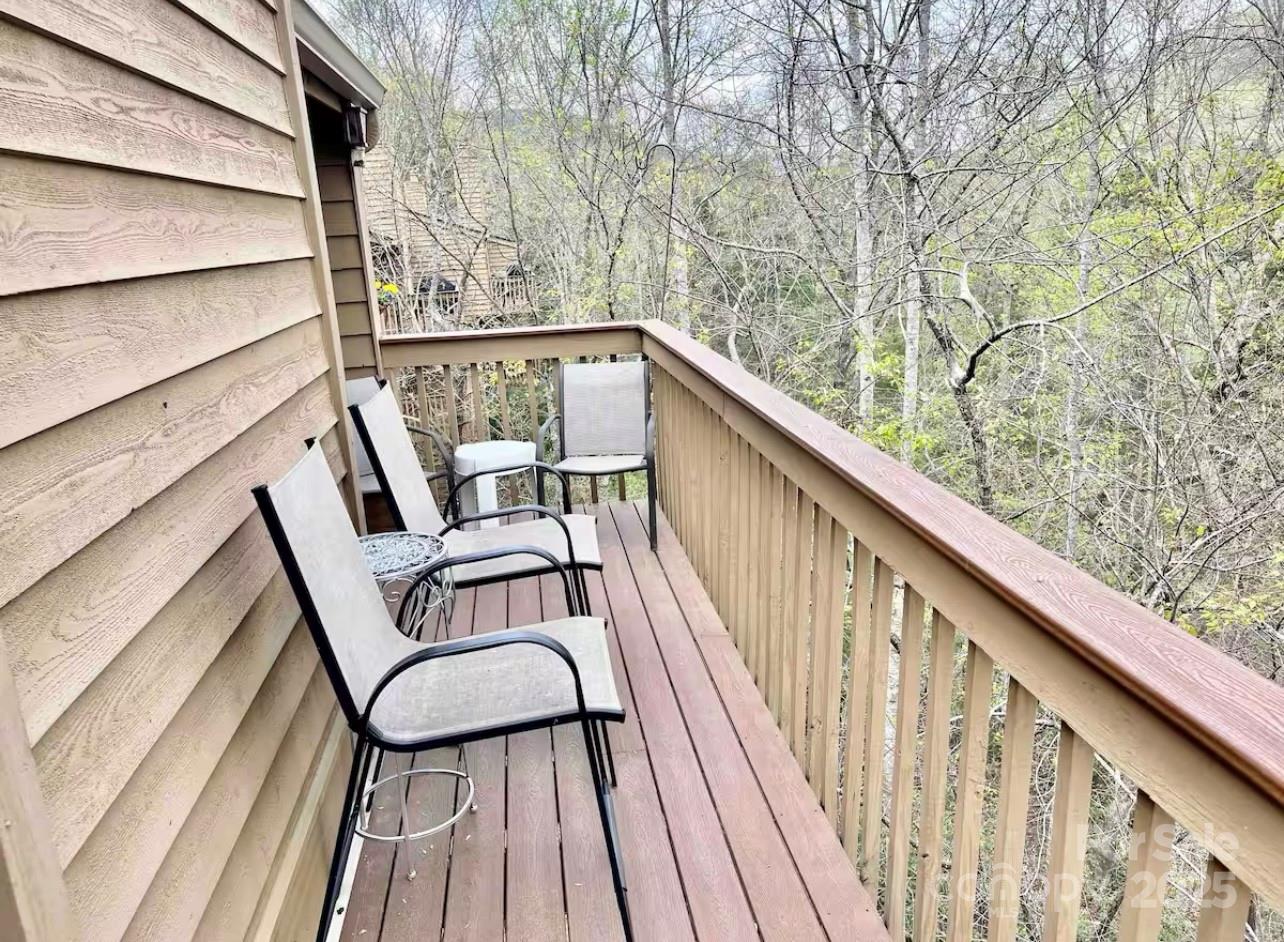 Rumbling Bald on Lake Lure - Residential