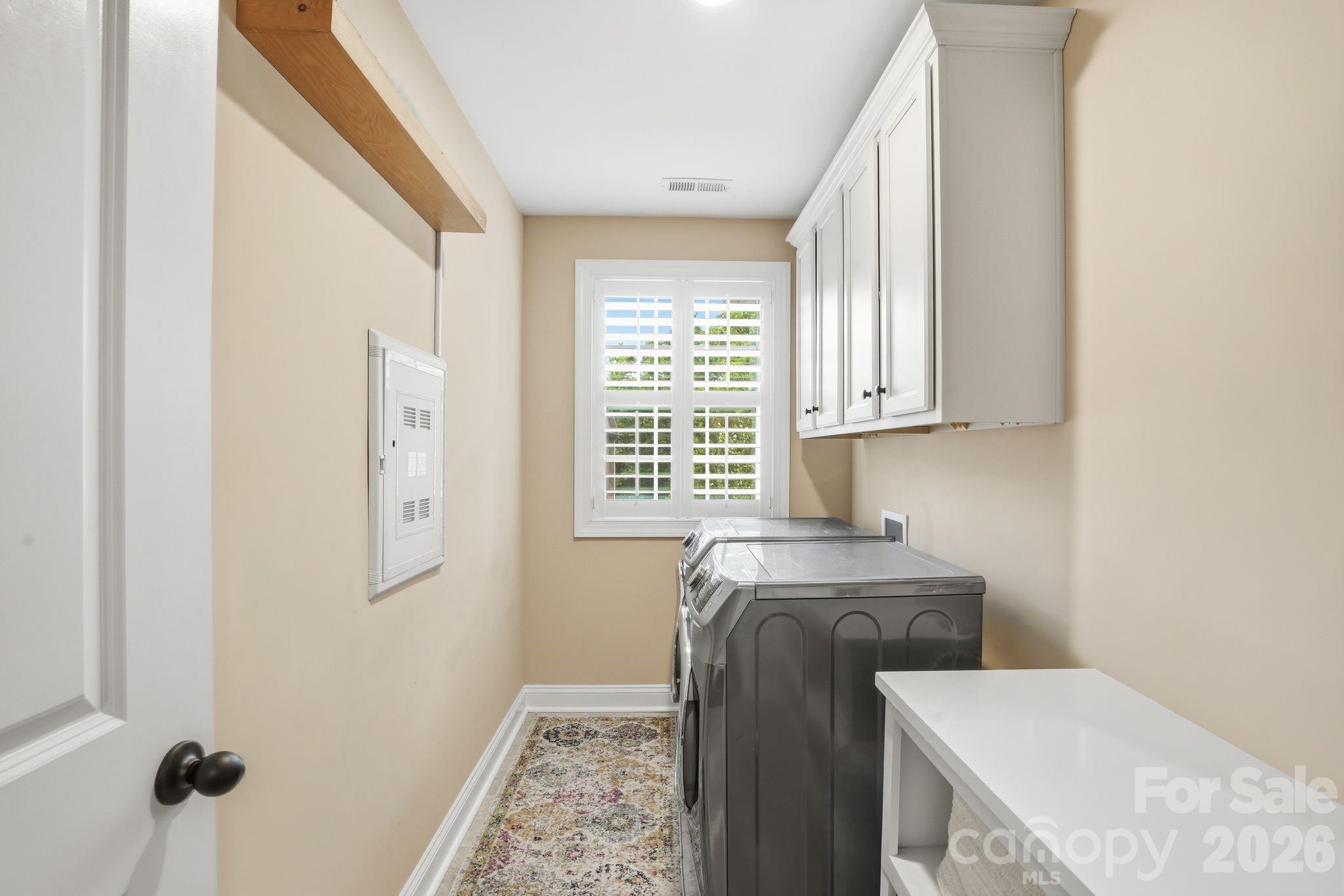 The Retreat At Sunset Ridge - Residential