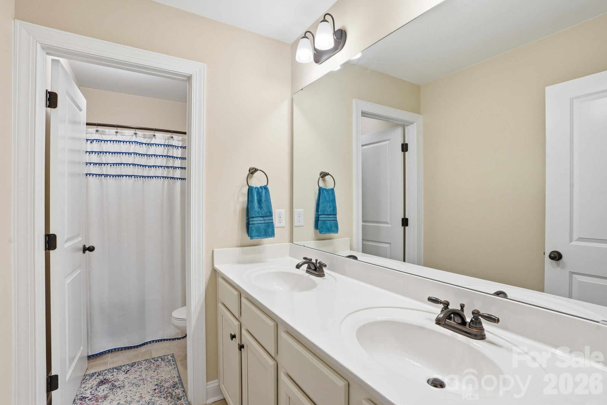 The Retreat At Sunset Ridge - Residential