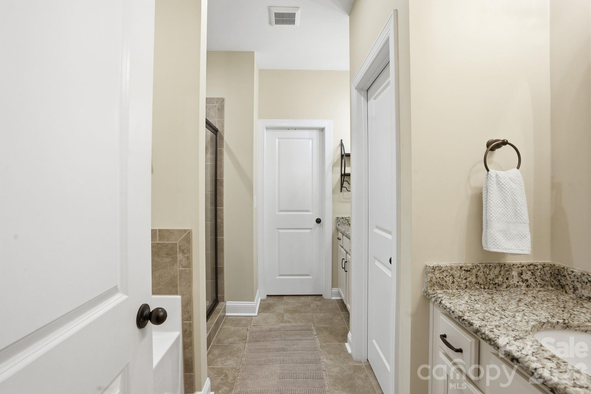 The Retreat At Sunset Ridge - Residential