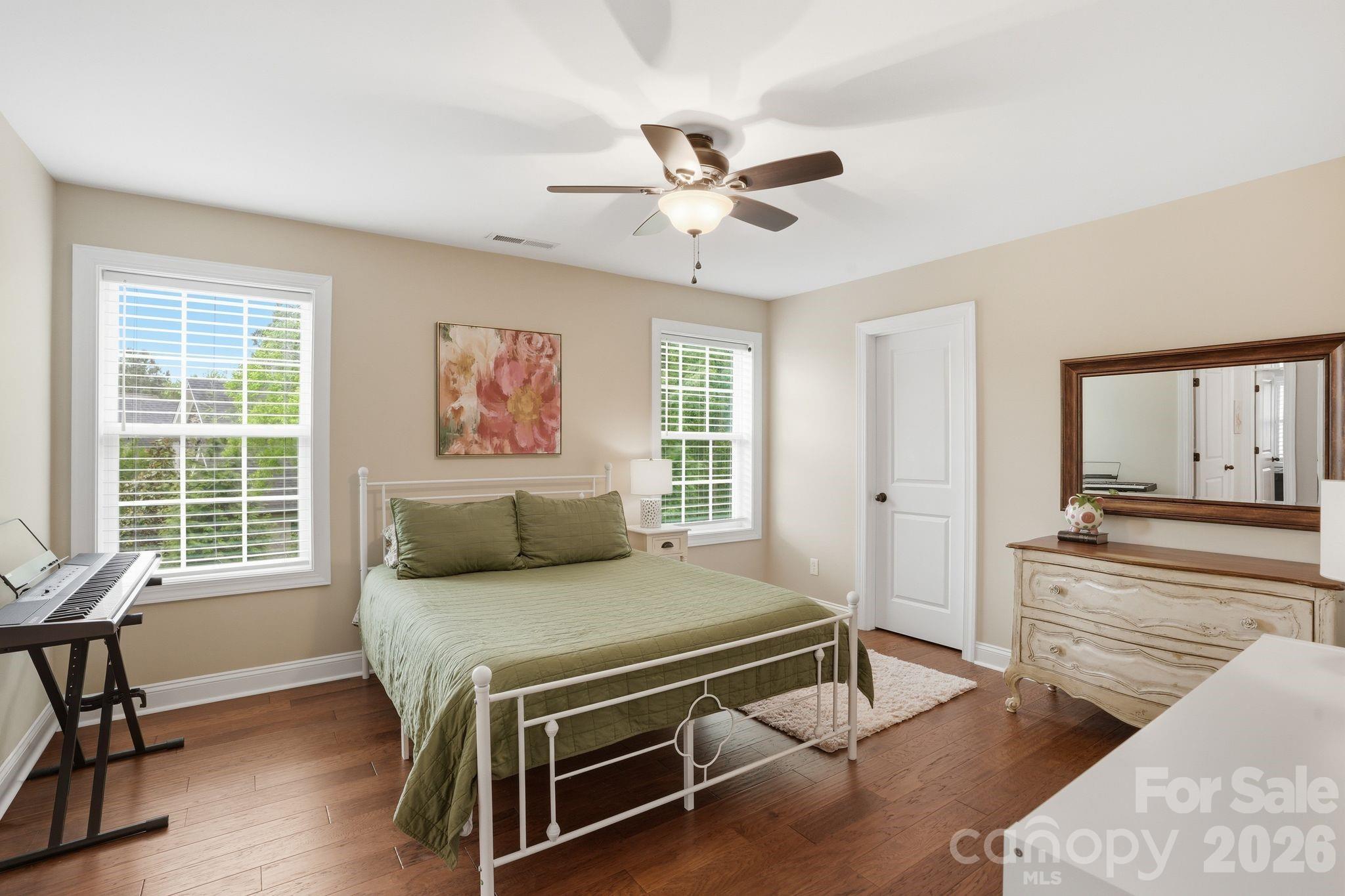 The Retreat At Sunset Ridge - Residential