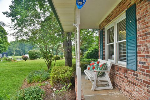 A home in Etowah