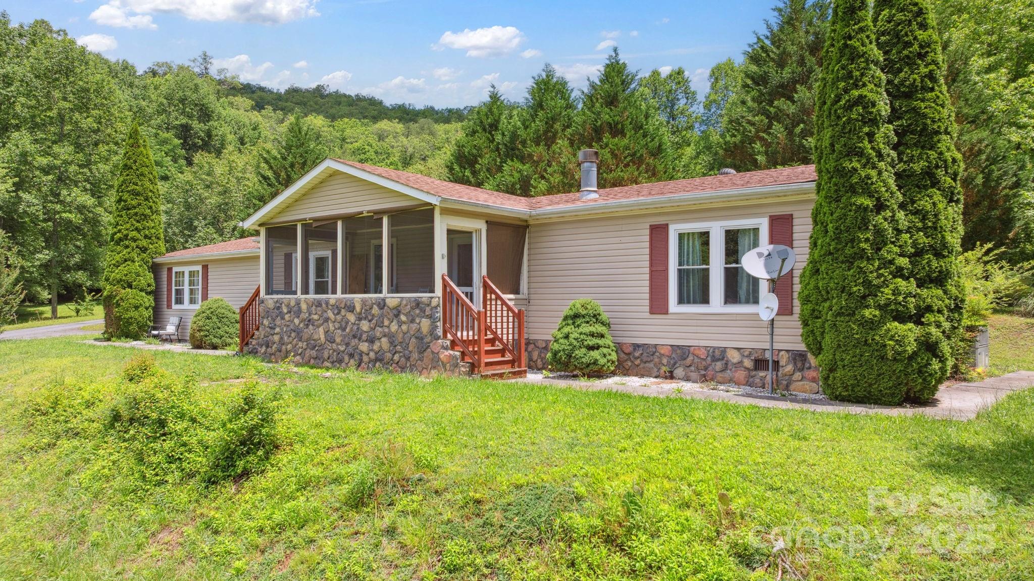 152 Lantana Drive