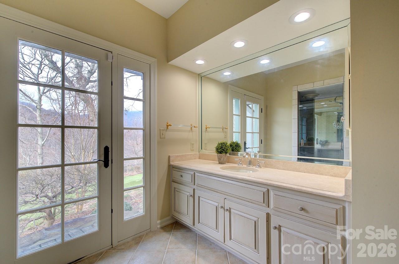 The Cliffs at Glassy - Residential