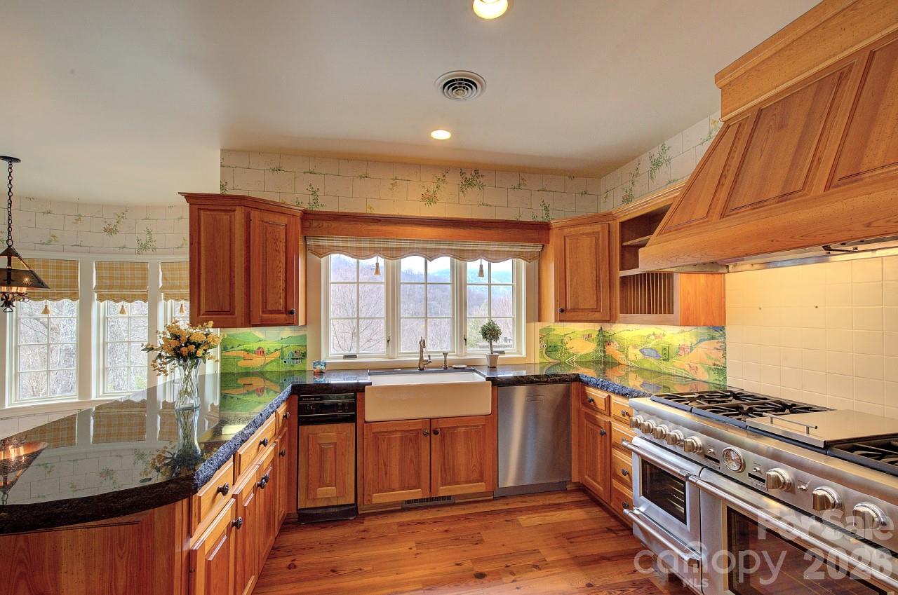 The Cliffs at Glassy - Residential