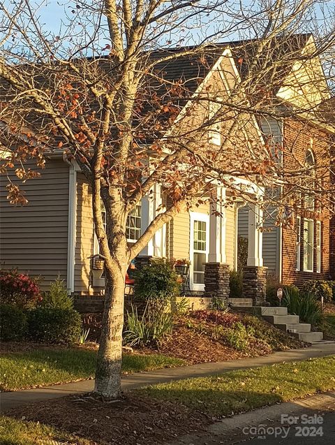 A home in Huntersville