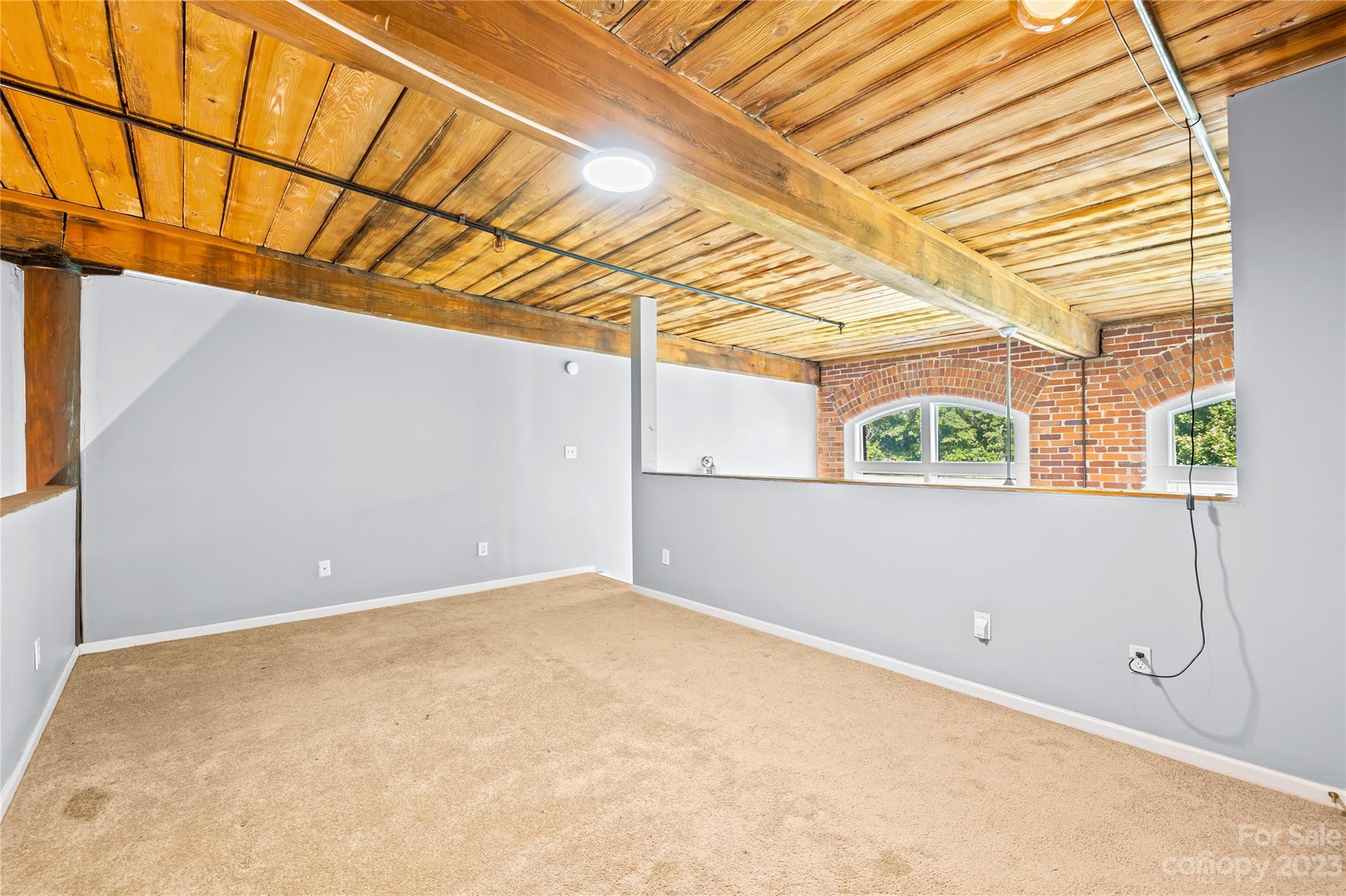 FoxRidge Lofts - Residential