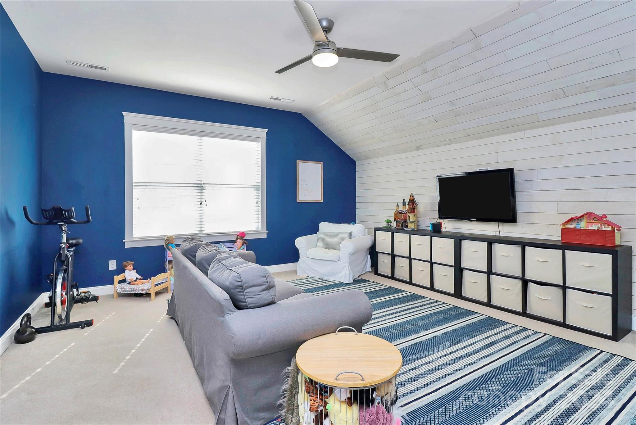 Lakeshore - Residential