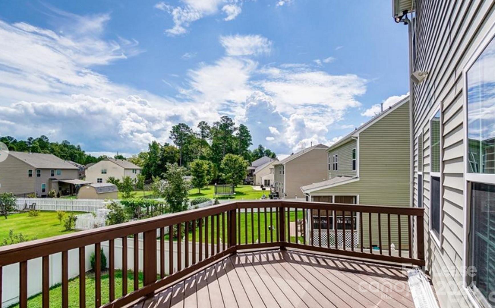 Somerset At Autumn Cove - Residential Lease