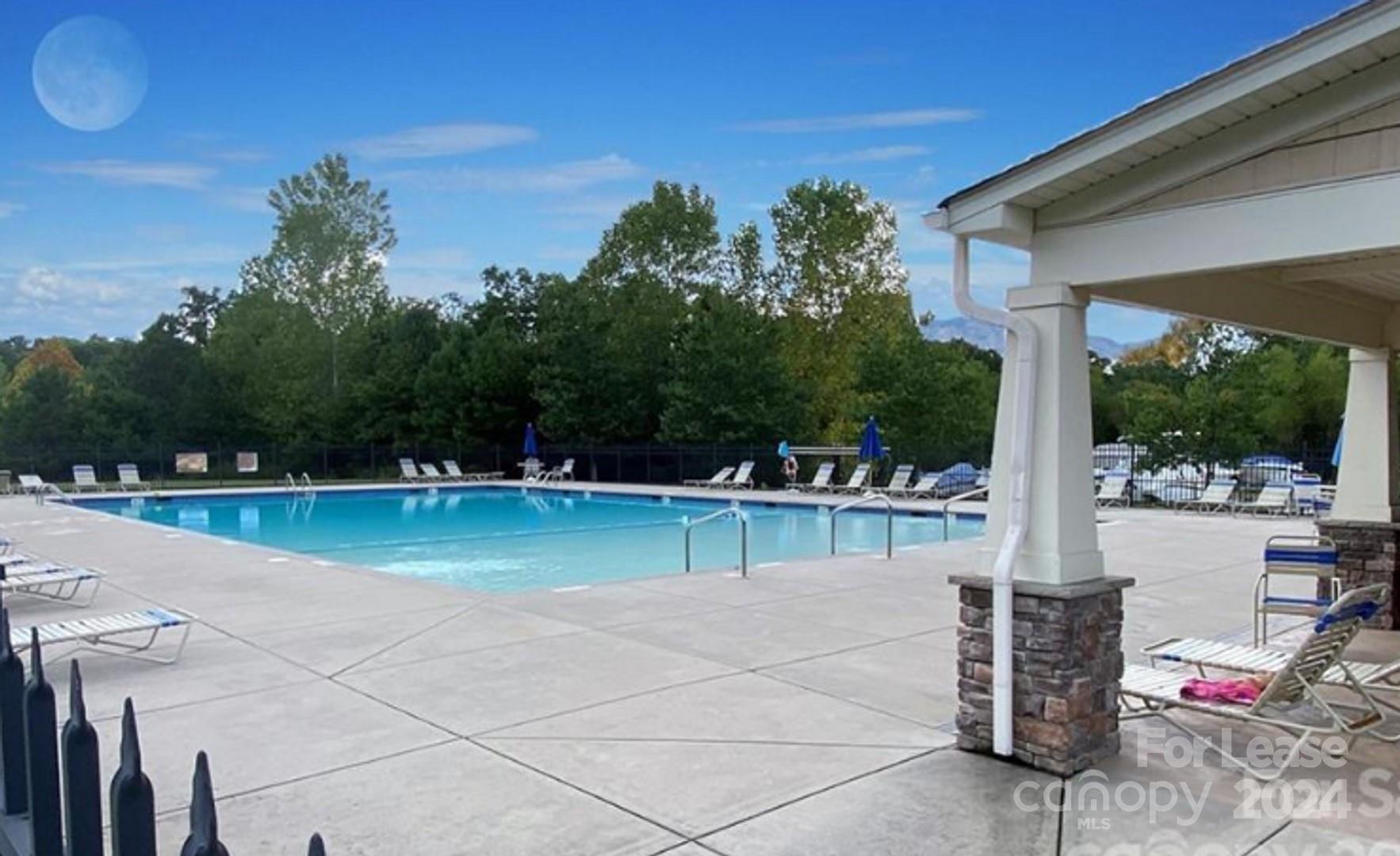 Somerset At Autumn Cove - Residential Lease