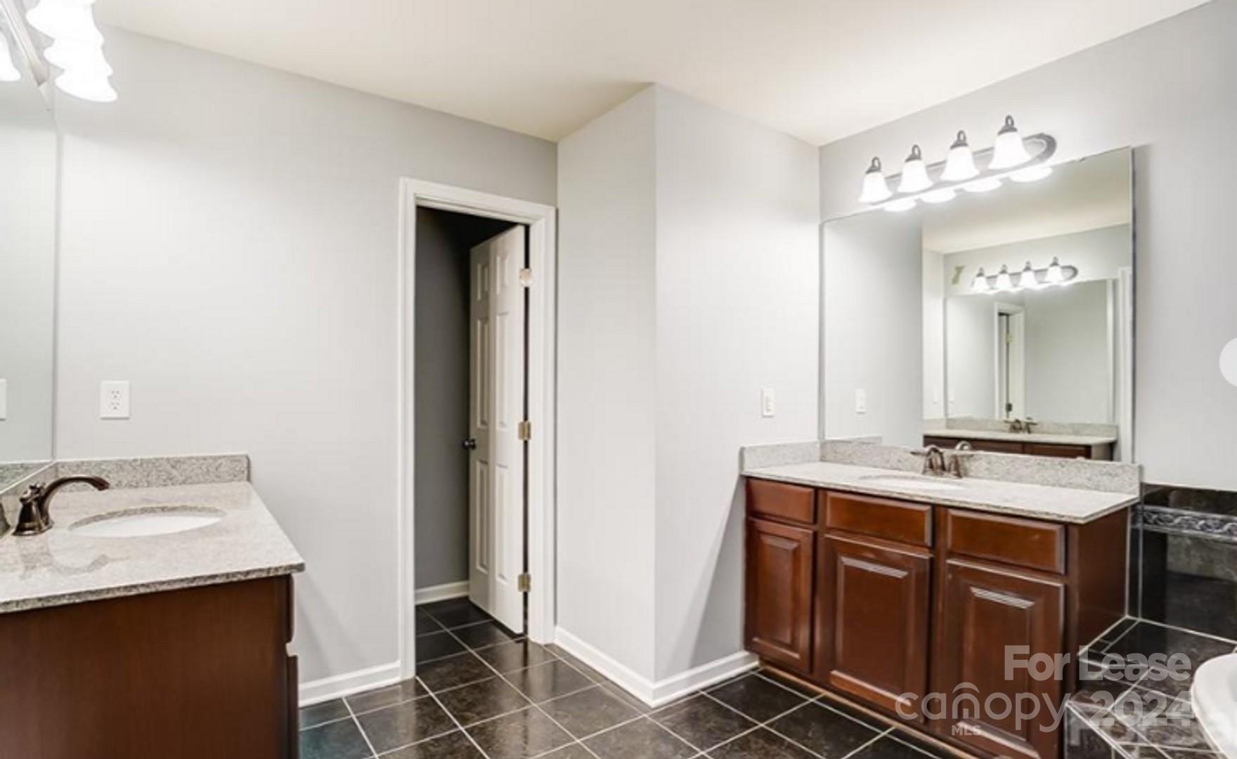 Somerset At Autumn Cove - Residential Lease