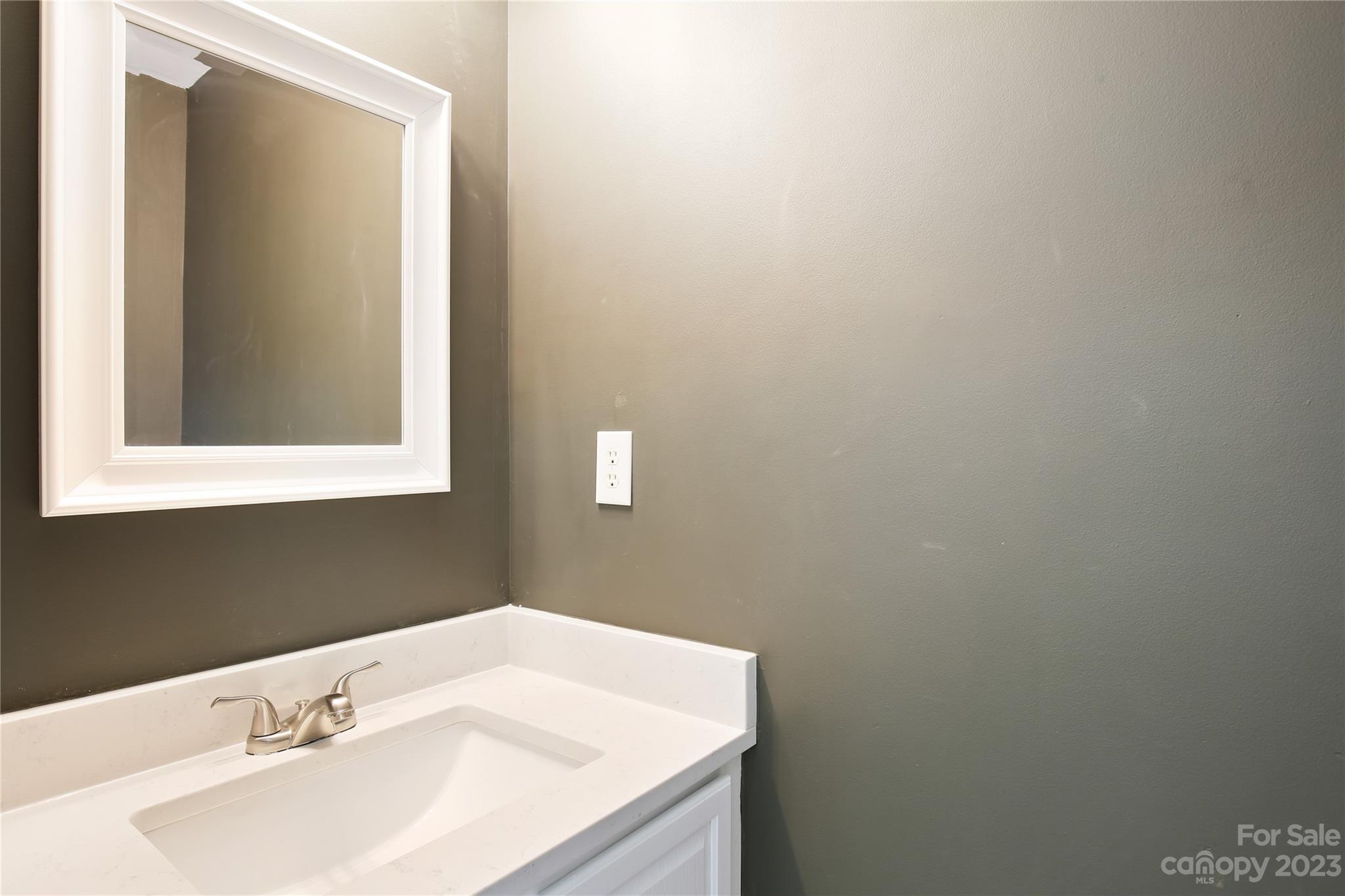 The Landing at Hickory Grove - Residential