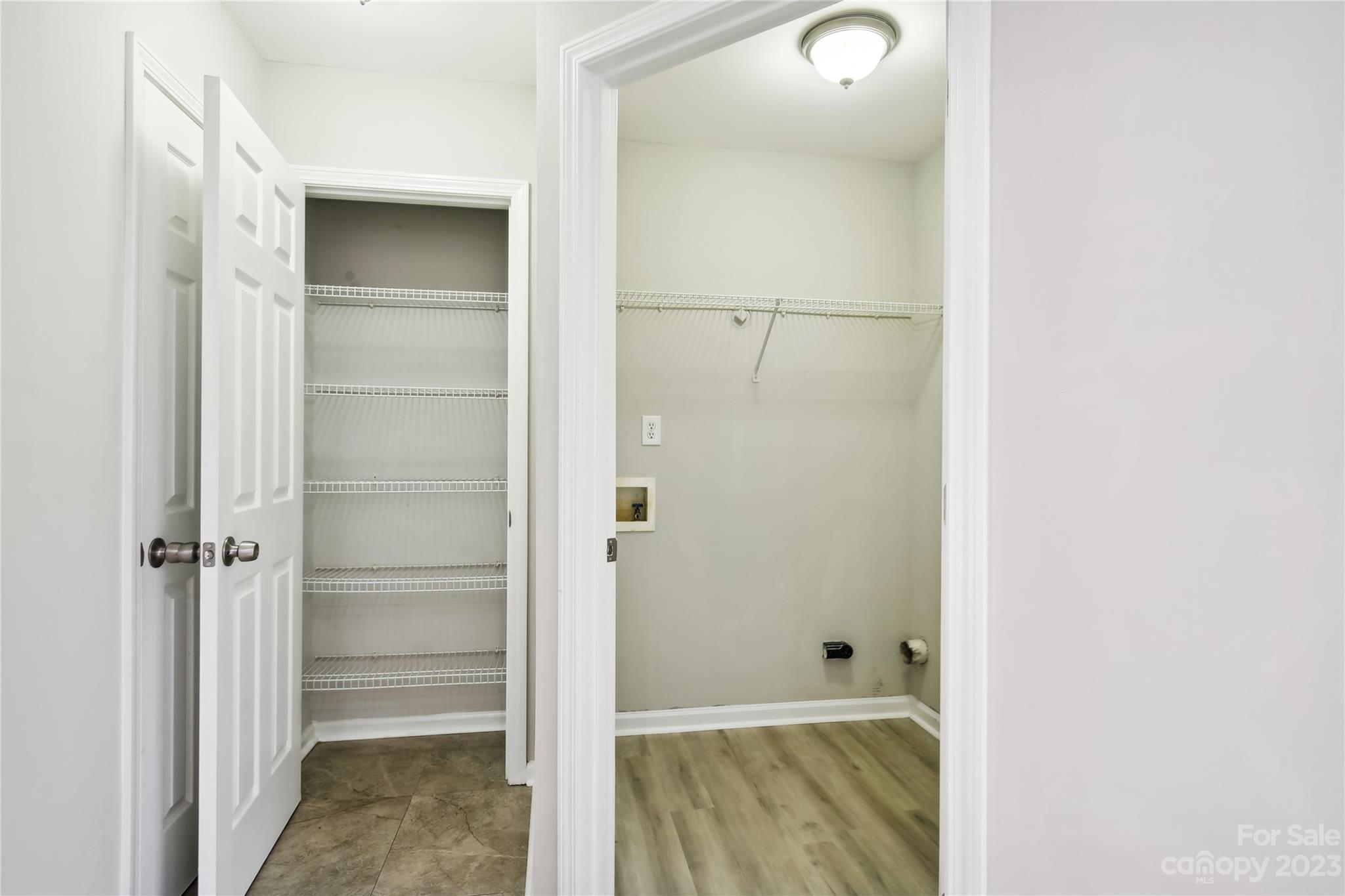 The Landing at Hickory Grove - Residential