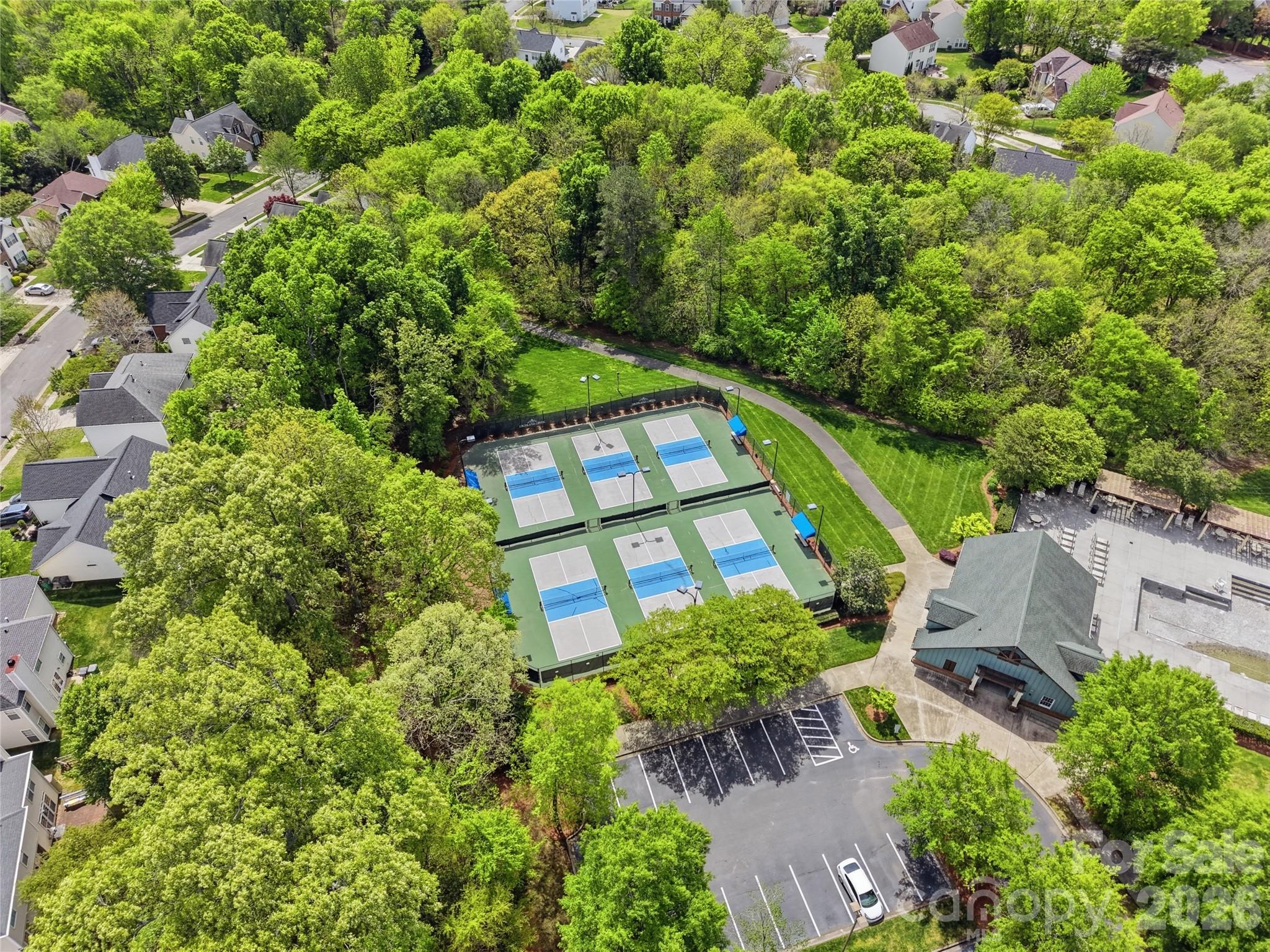 Highland Creek - Residential